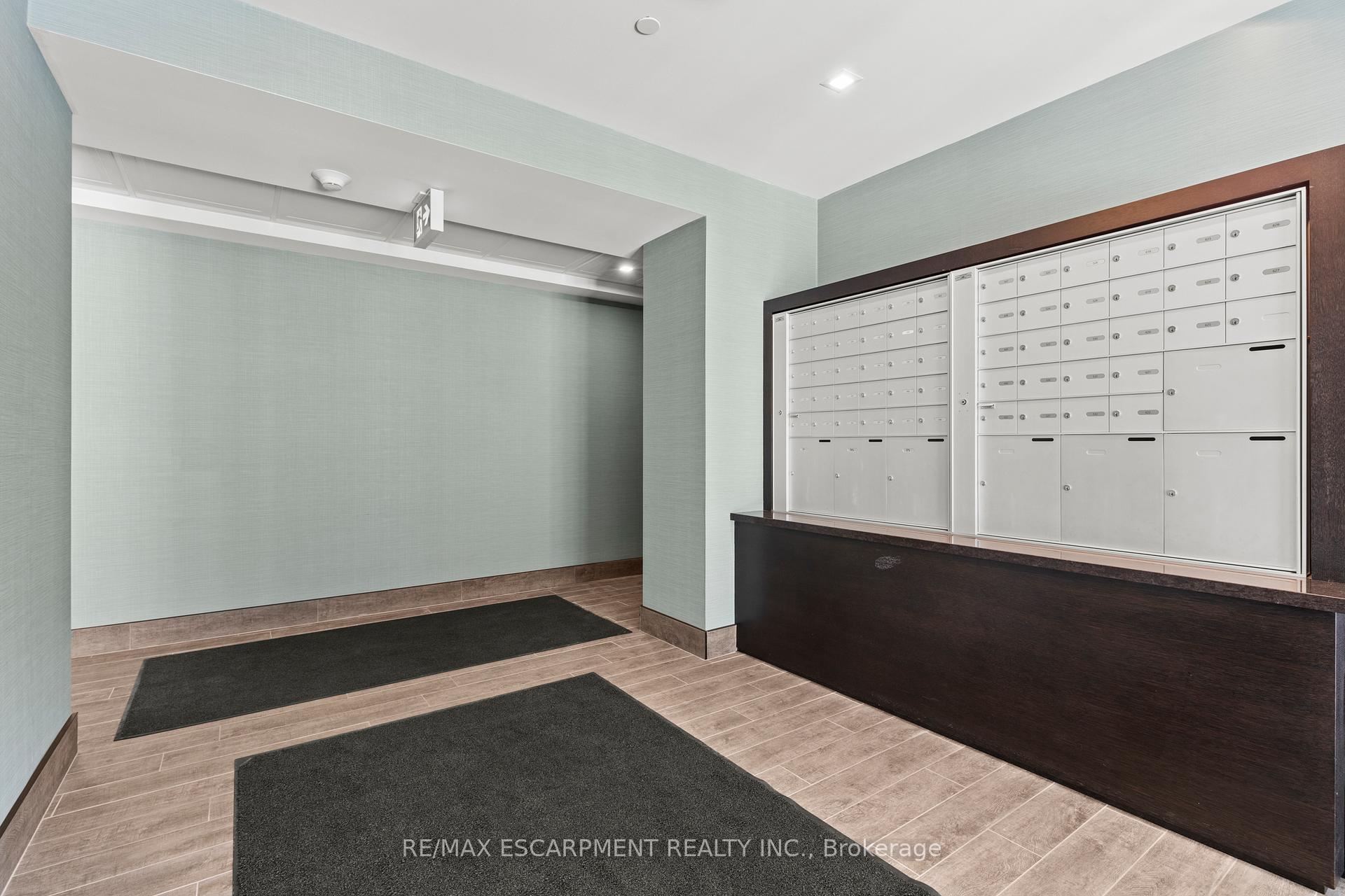 1 Bedroom Condo at 10 Mallard, Hamilton For sale