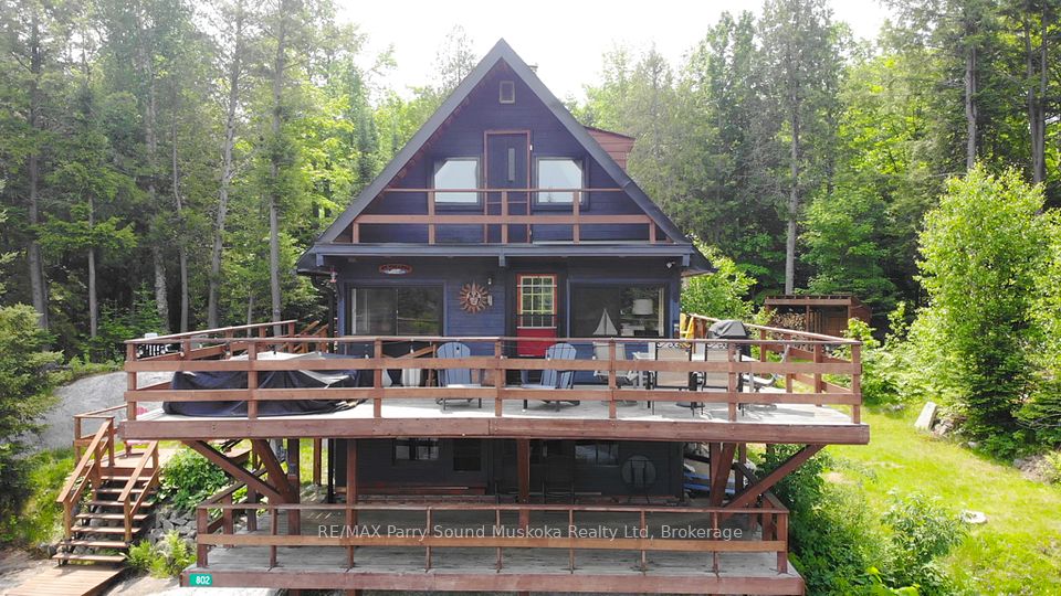 802 Whitestone Lake