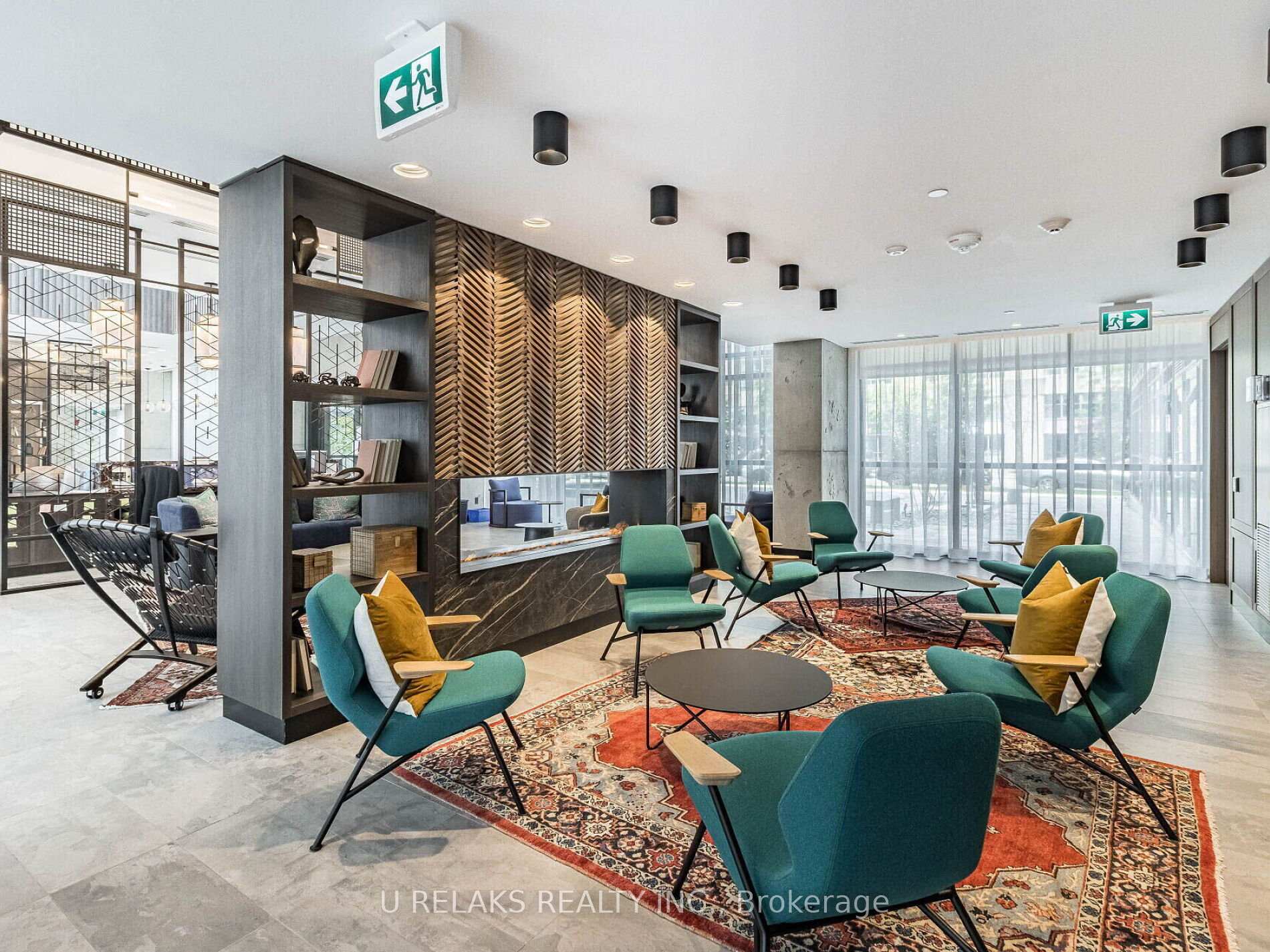 2 Bedrooms Condo at 251 Manitoba,  Toronto For sale