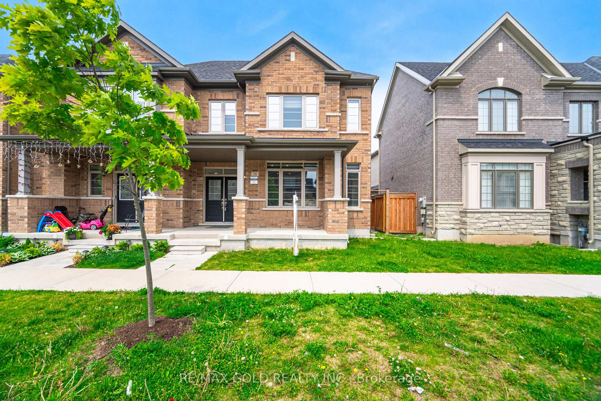 50 Block Road, Brampton, ON L7A 5B3