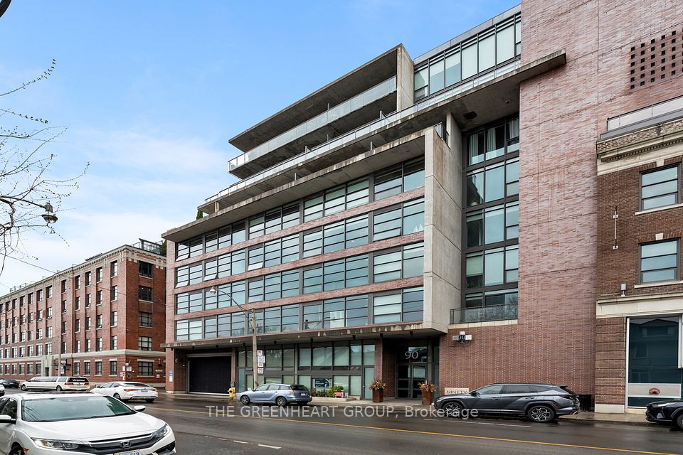 90 Broadview