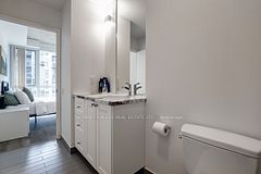 38 Niagara Street 709