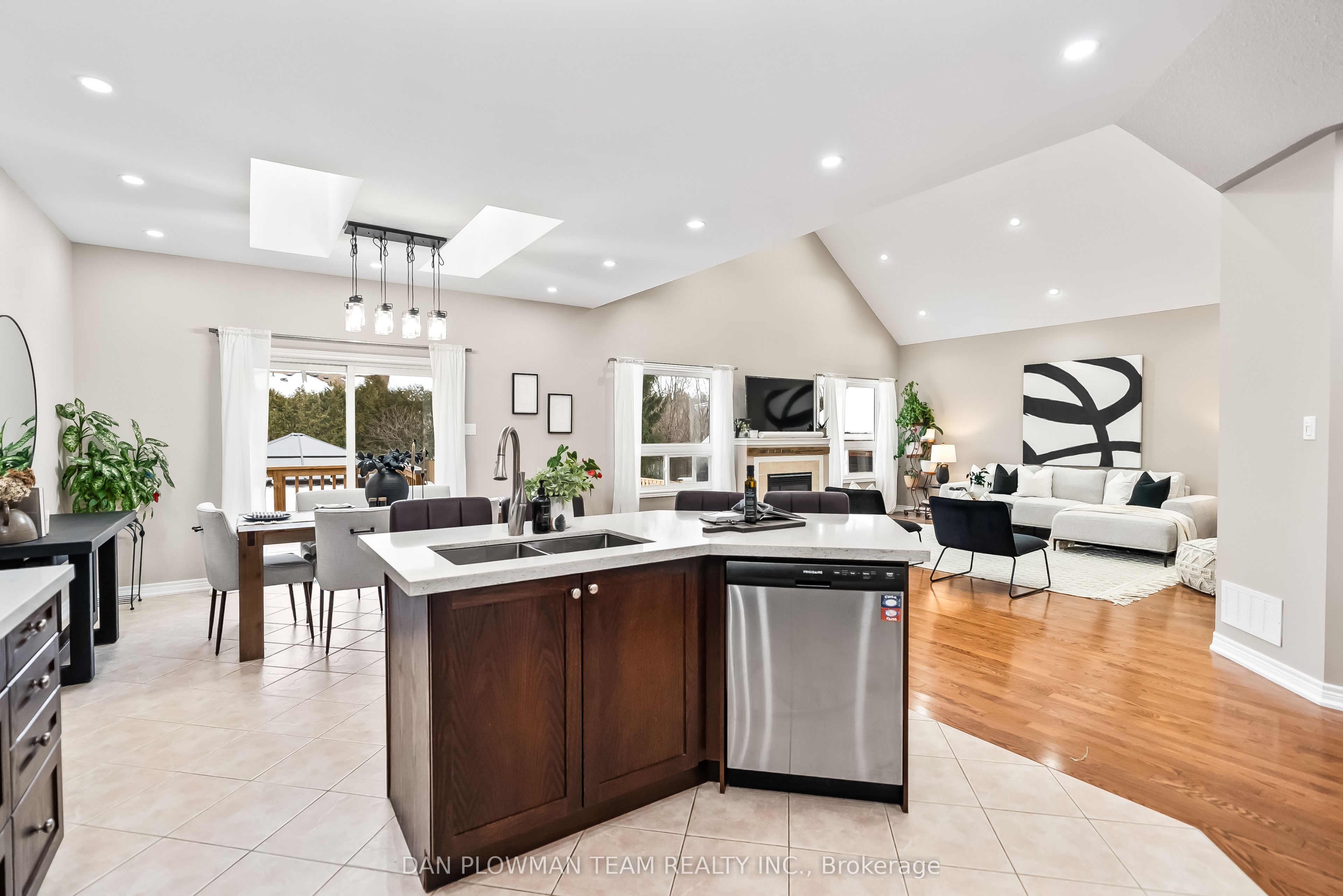 3065 Trulls Road