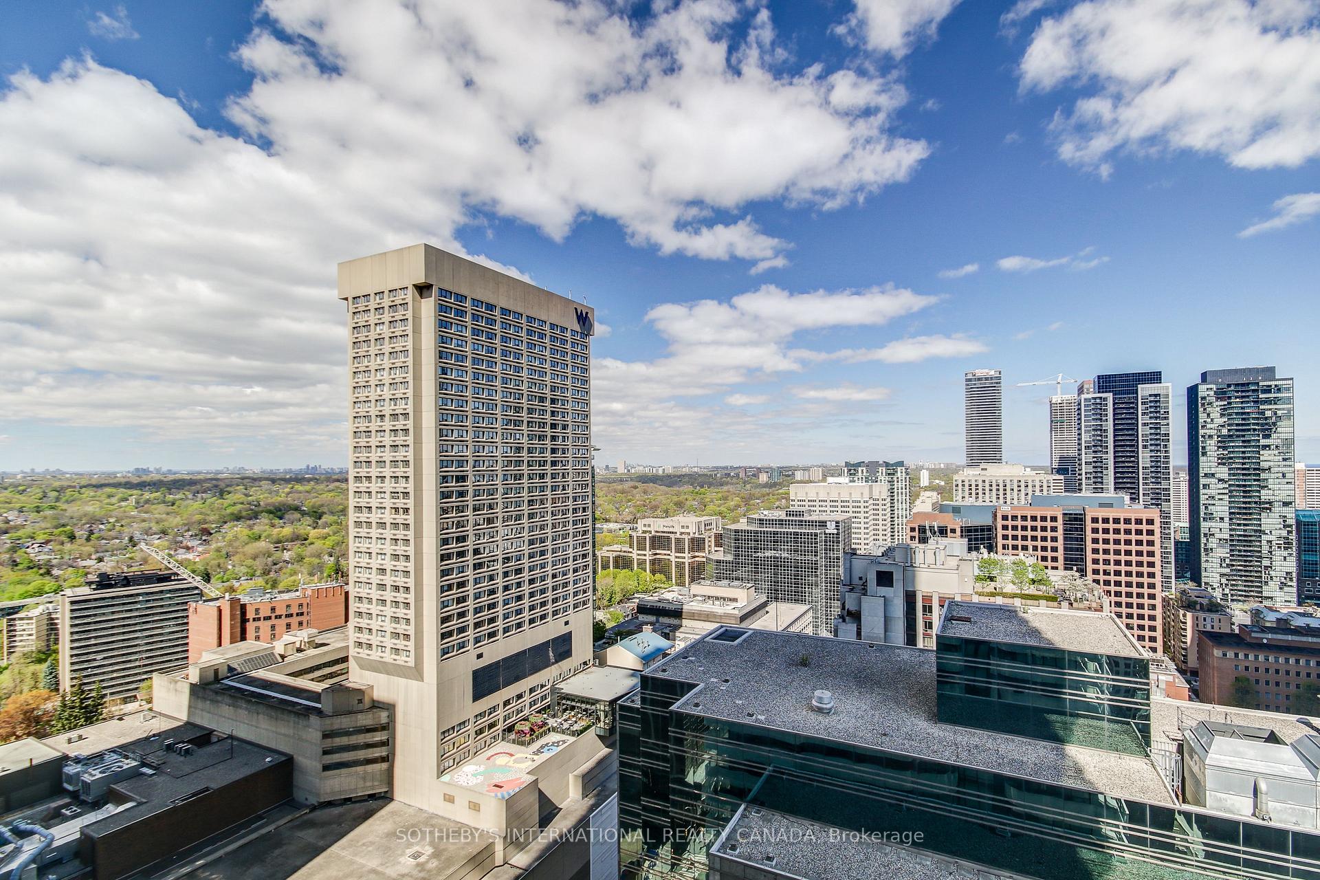 2 Bedrooms Condo at 1 Bloor, Toronto For sale