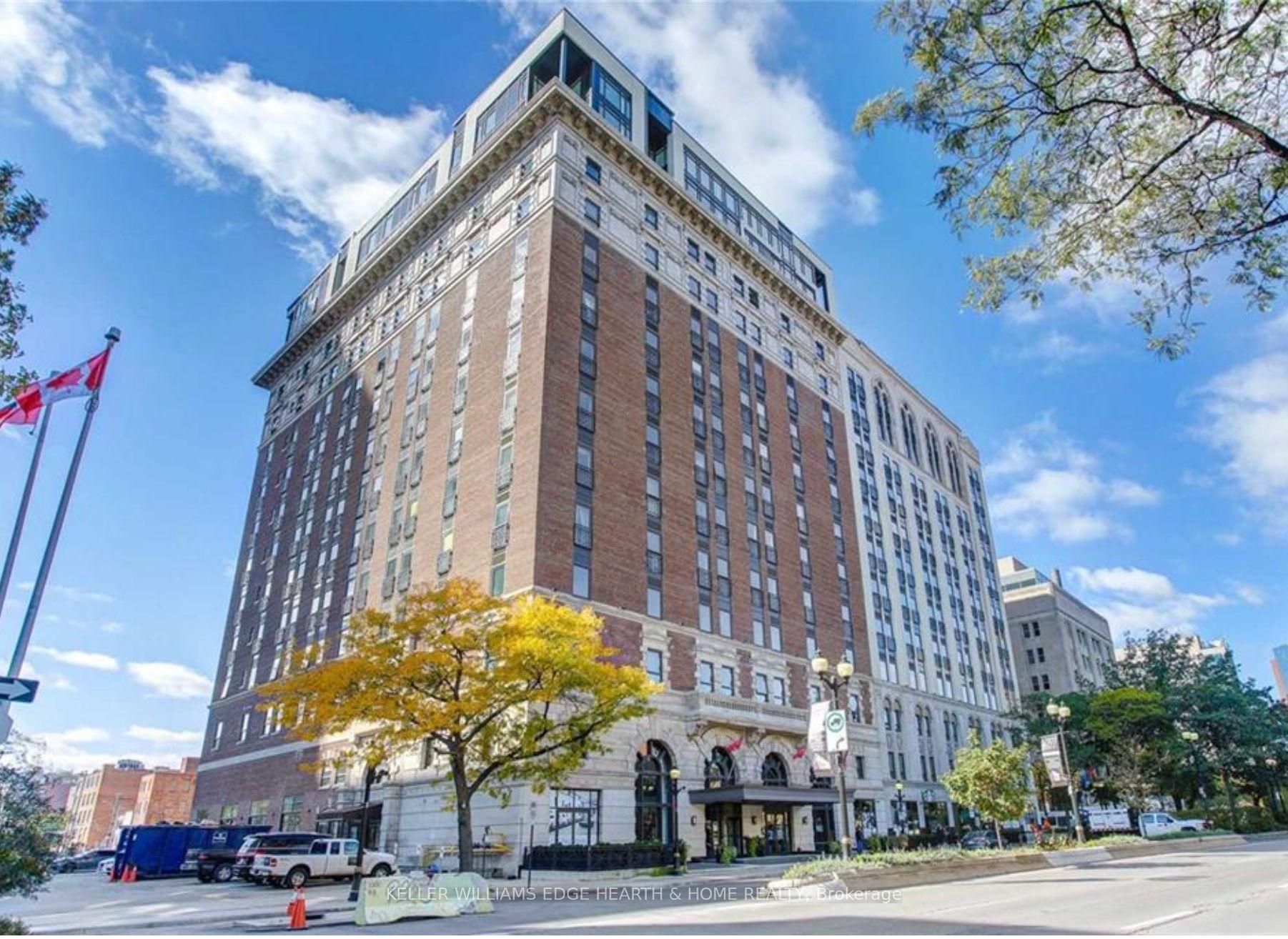 2 Bedrooms Condo at 112 King,  Hamilton For sale
