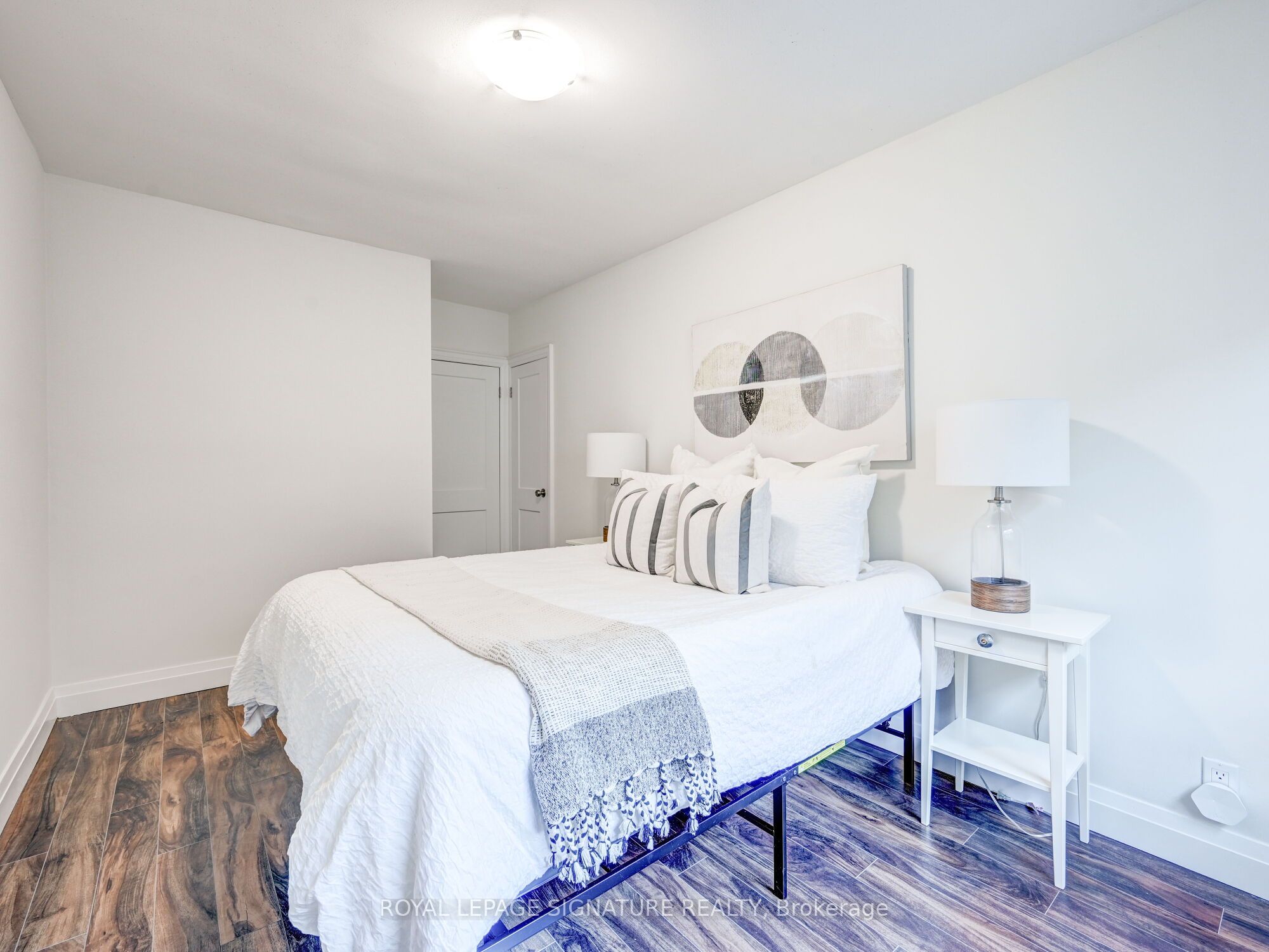 40 Cavell Avenue, Toronto W06 Mimico