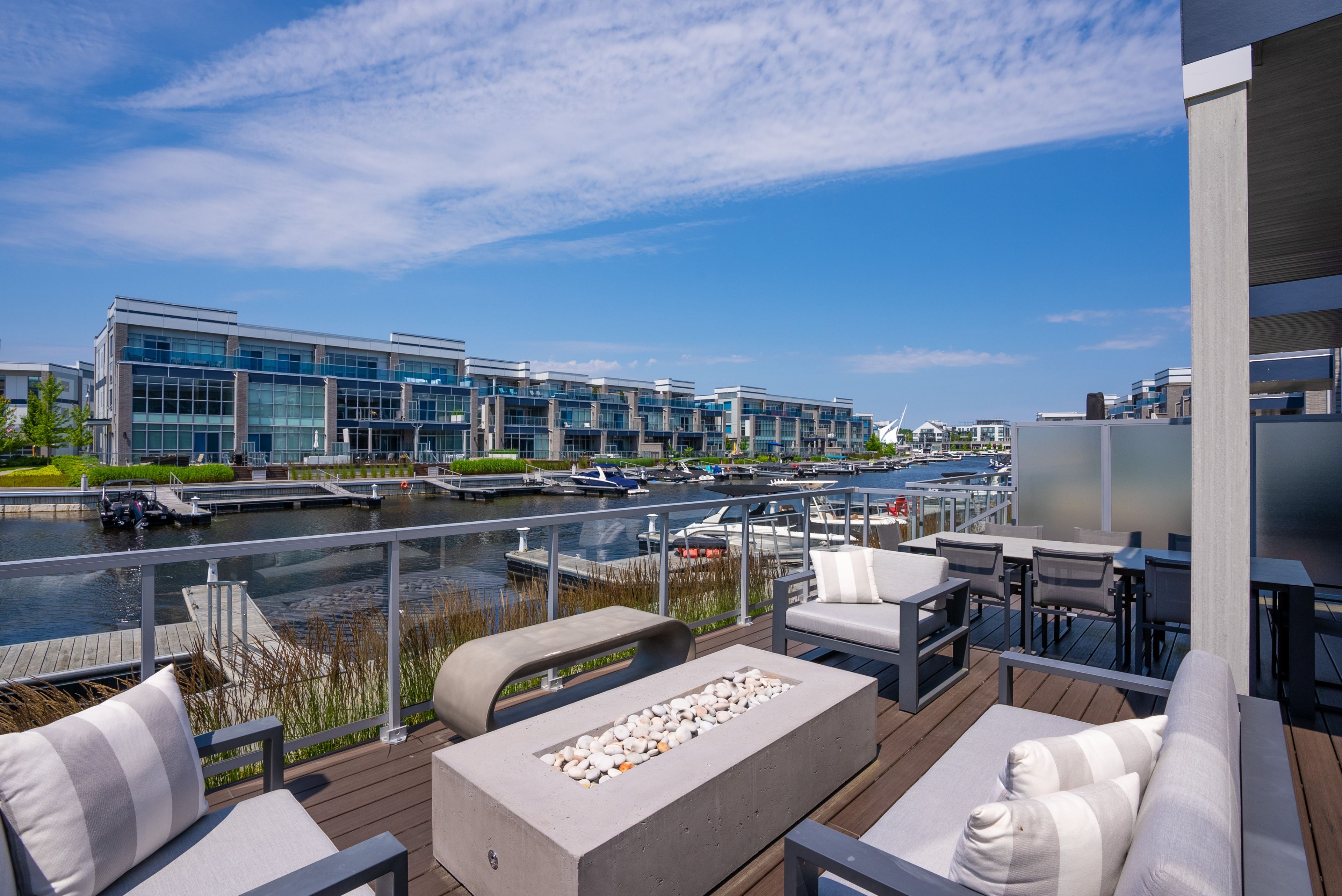 3730 Mangusta Court