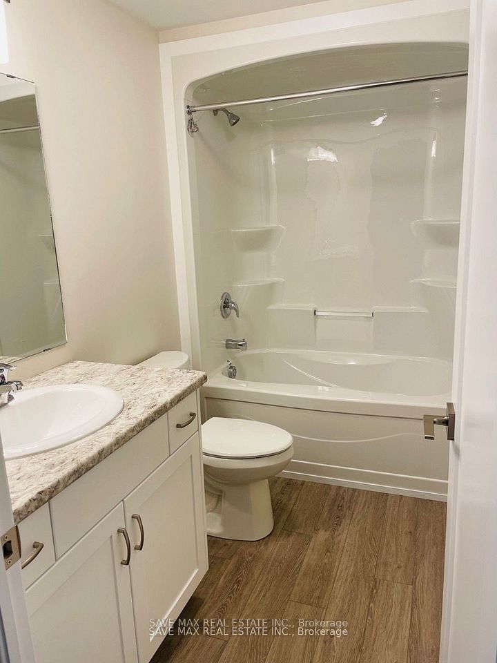 76 Keba Crescent, Tillsonburg, ON N4G 0K7