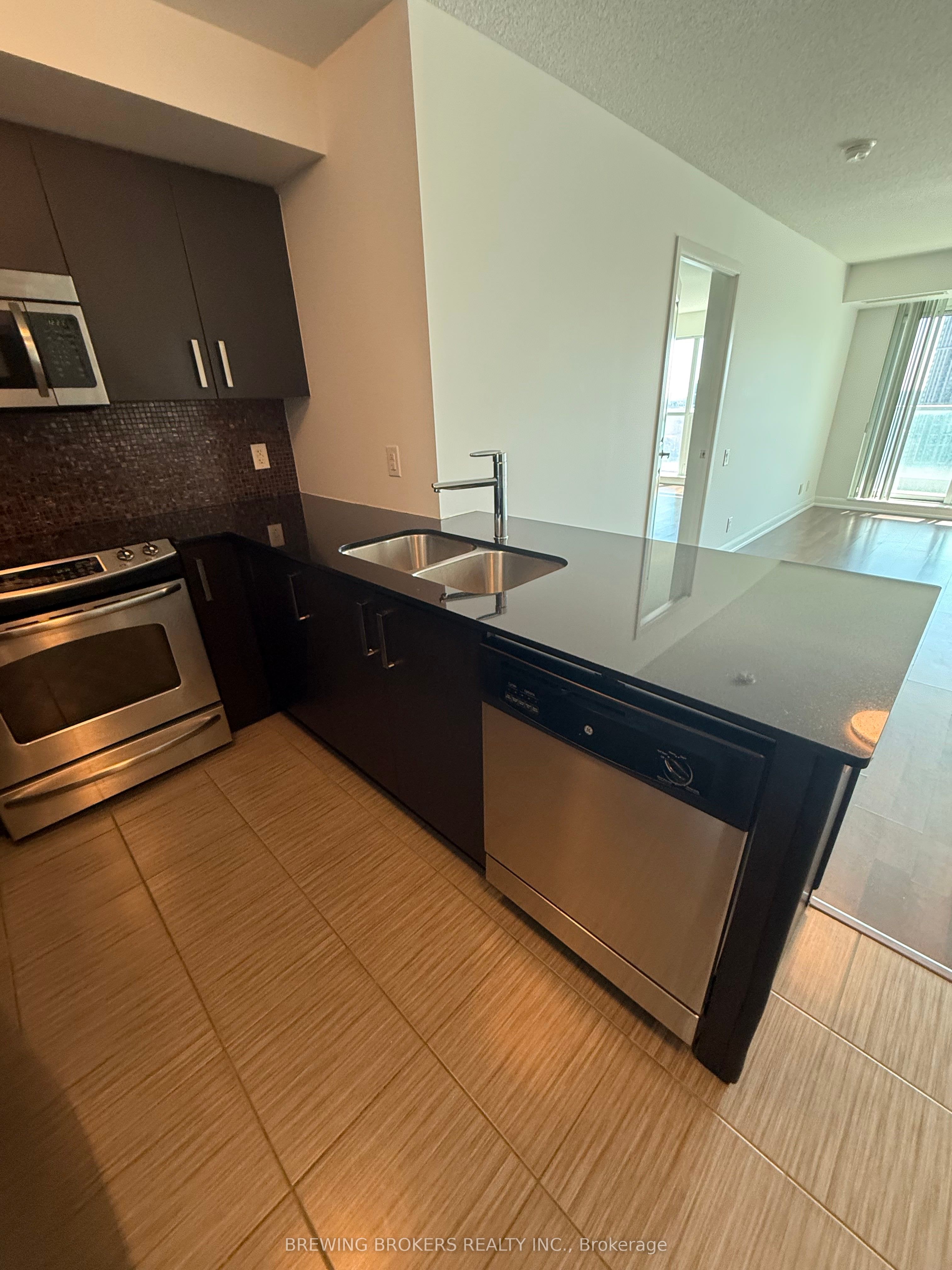 #2212 - 17 Anndale Drive, Toronto, ON M2N 2W7