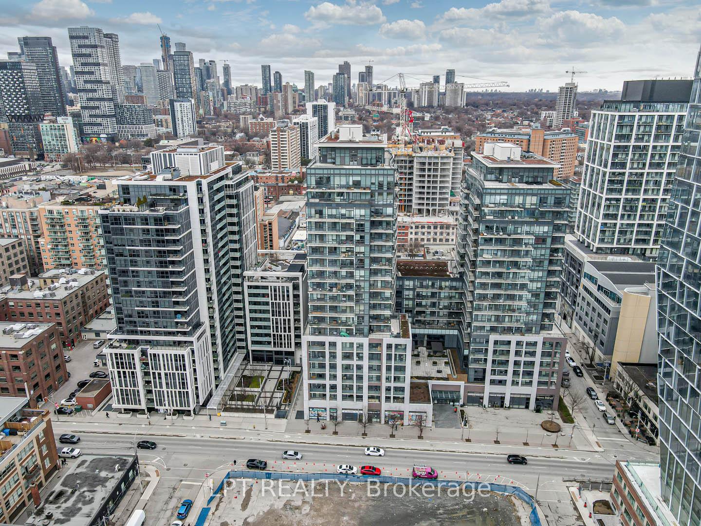 Condo at 460 Adelaide,  Toronto For sale