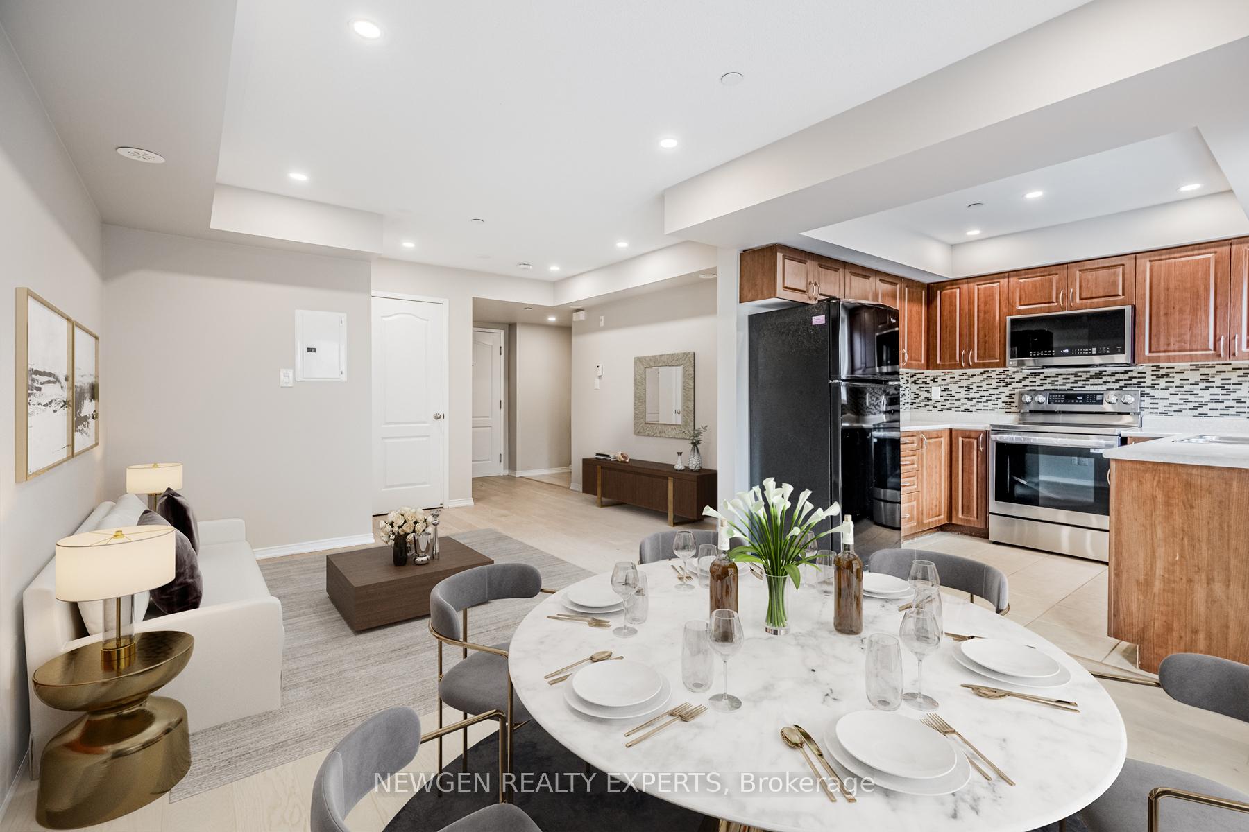 2 Bedrooms Condo at 51 Hays, Oakville For sale