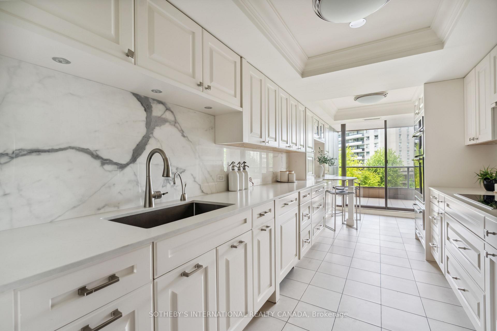 3 Bedrooms Condo at 3900 Yonge, Toronto For sale