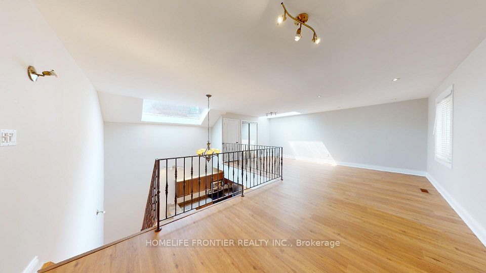 3545 Lake Shore