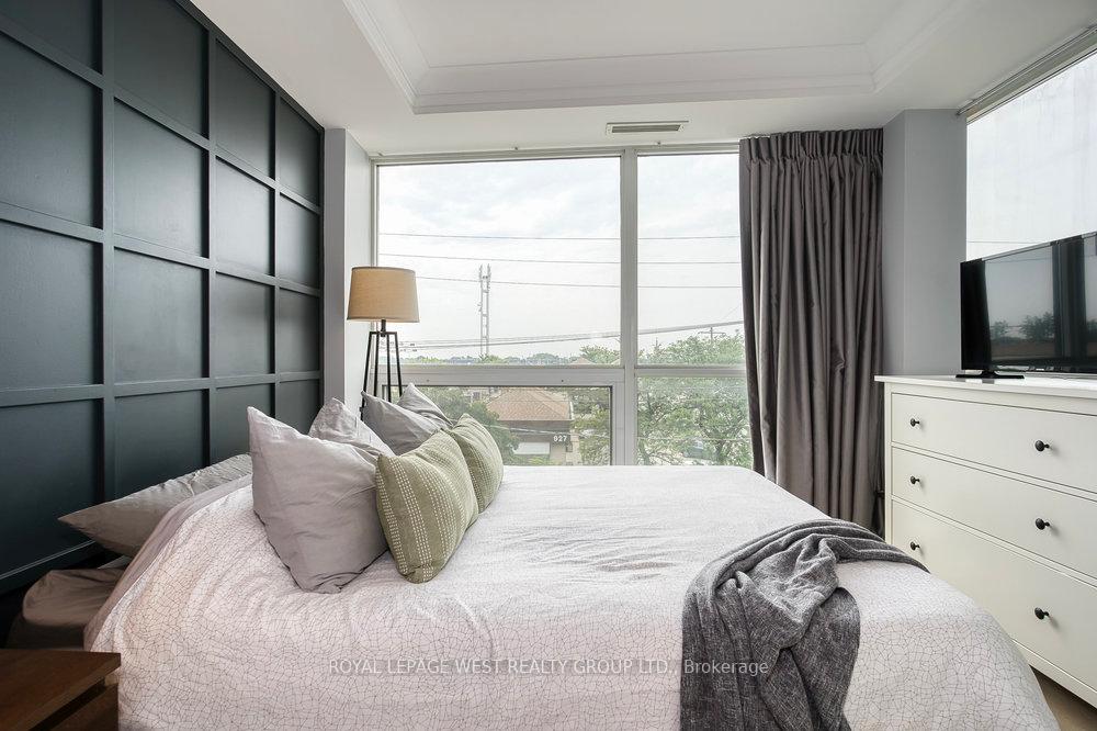 1 Bedroom Condo at 51 Lady Bank, Toronto For sale