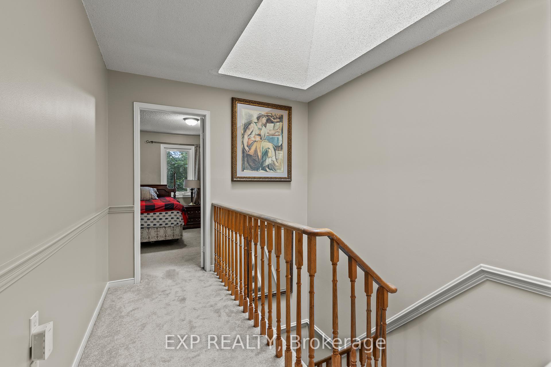 3 Bedrooms Condo at 2205 South Millway, Mississauga For sale
