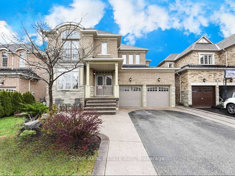 25 Maple Valley Street, Brampton Bram East