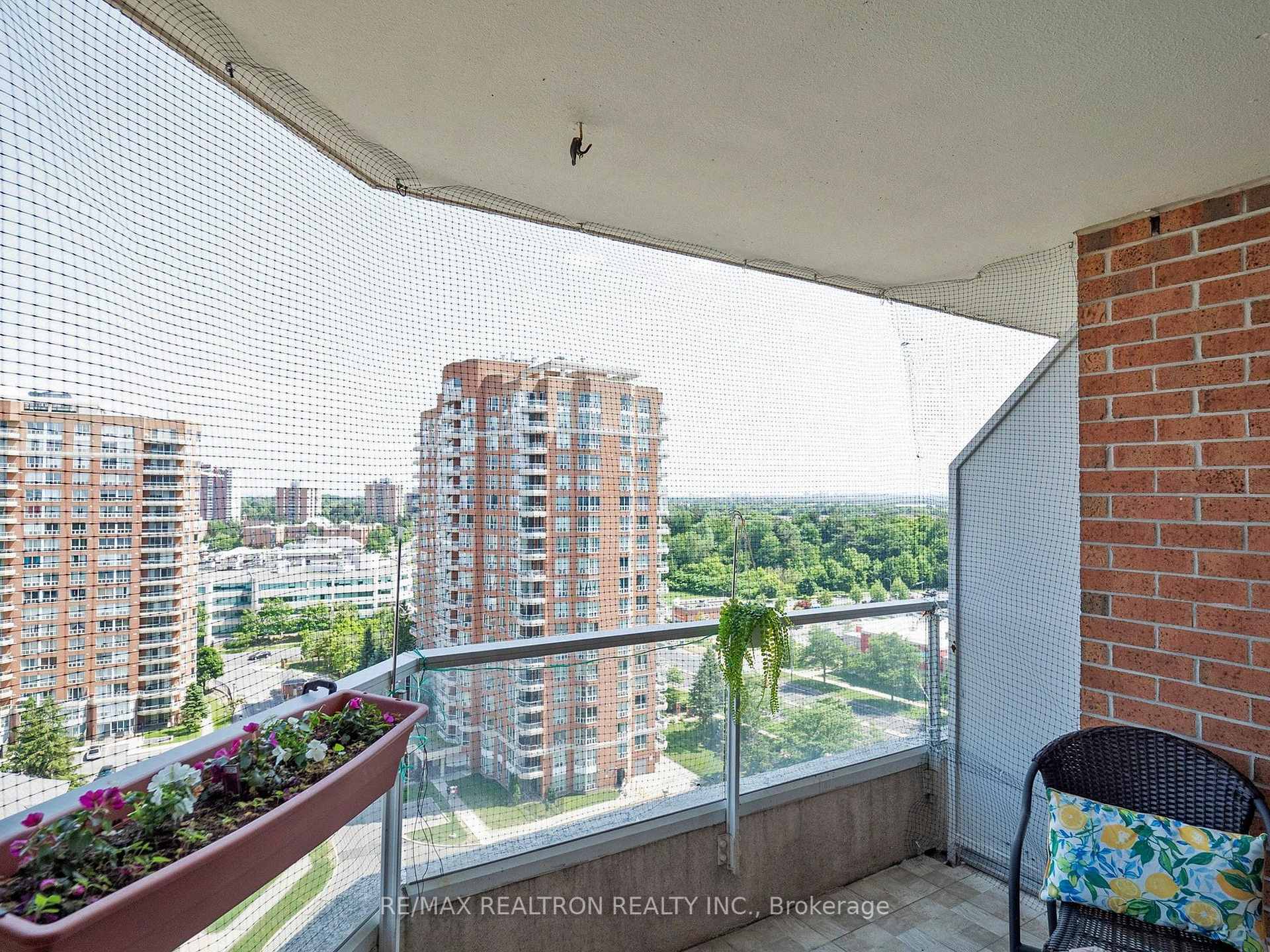 1 Bedroom Condo at 430 McLevin, Toronto For sale