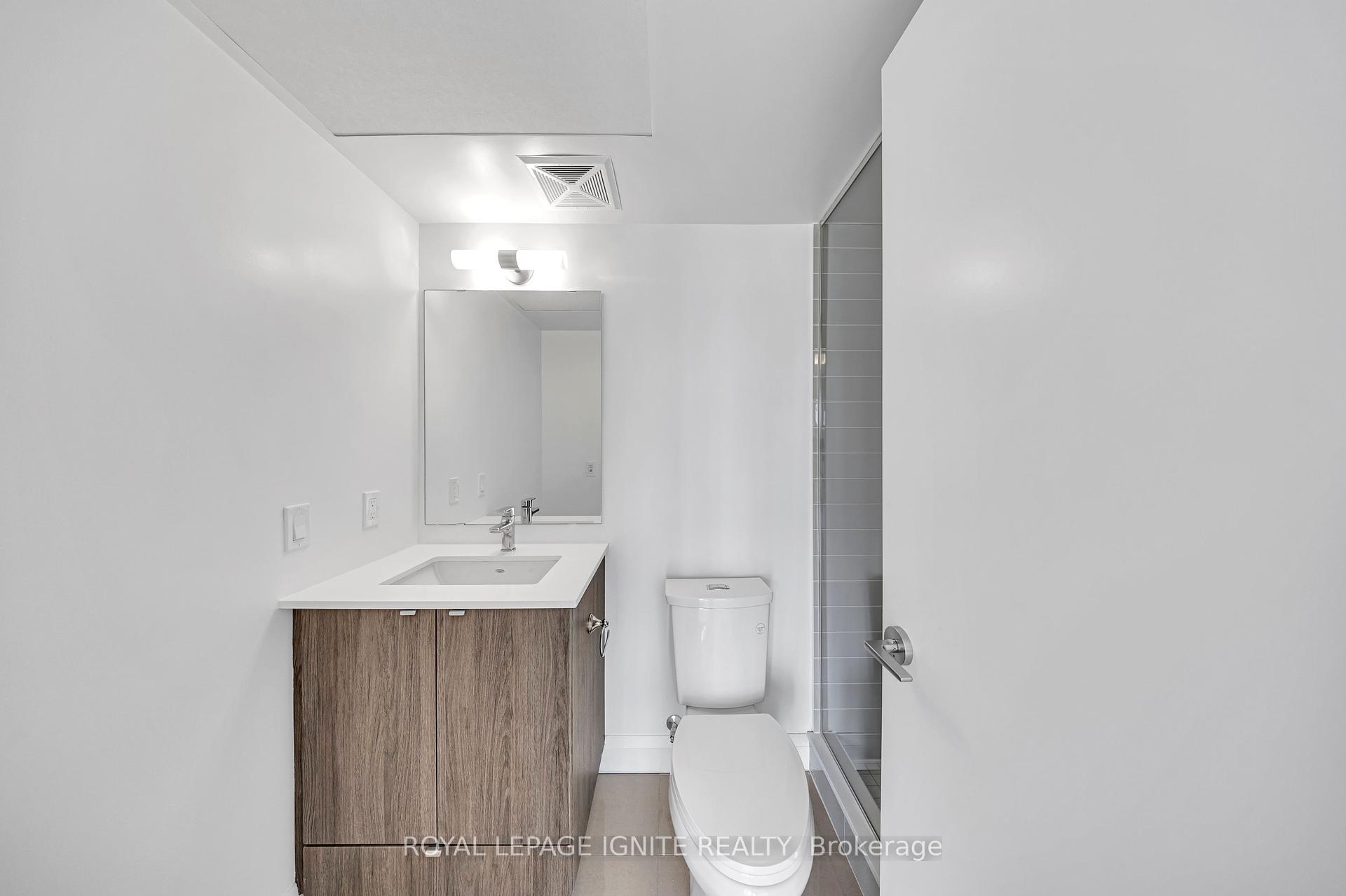 3 Bedrooms Condo at 1461 Lawrence, Toronto For sale