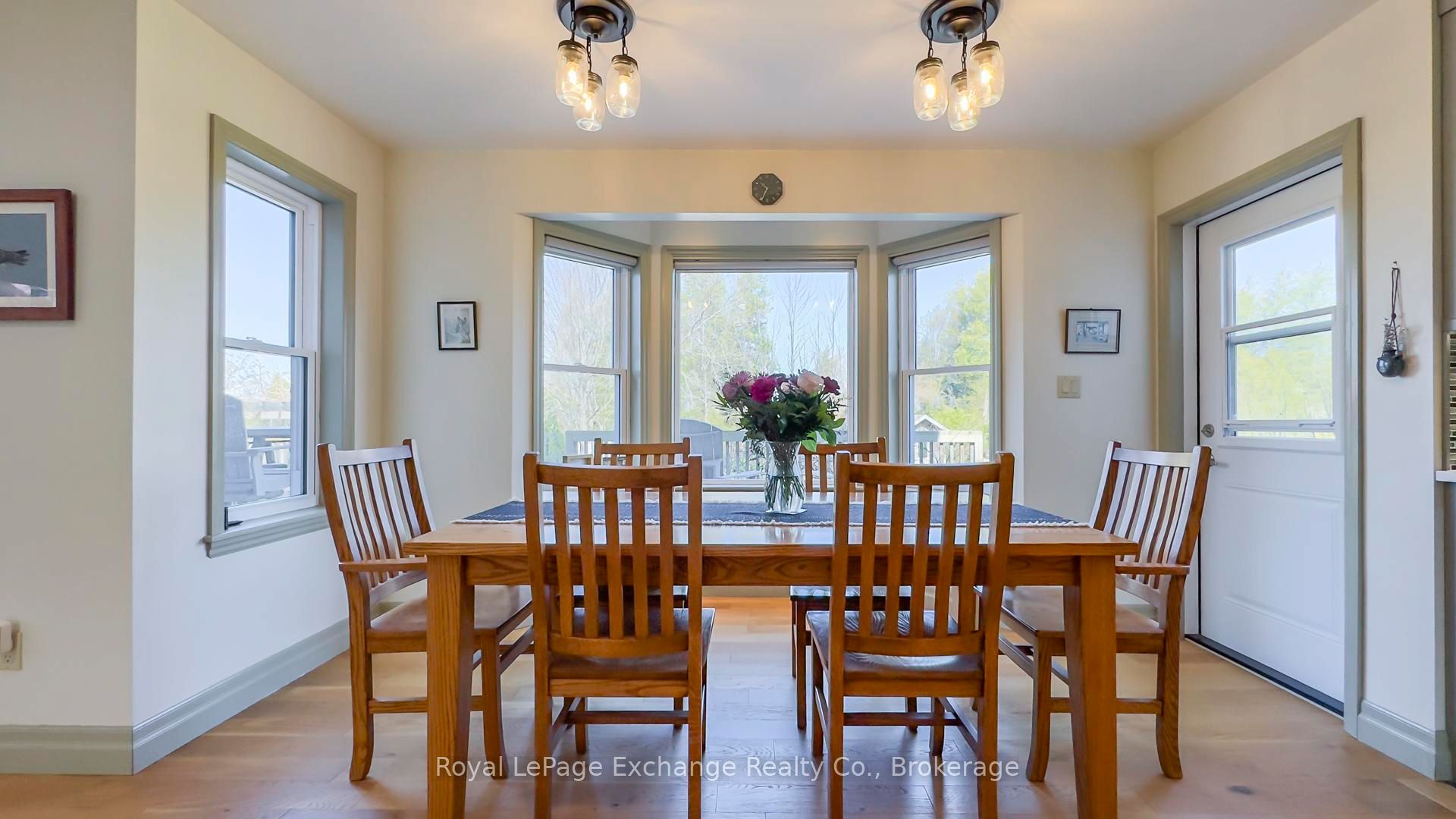 902 Park Place, Huron-Kinloss, ON N2Z 0C4