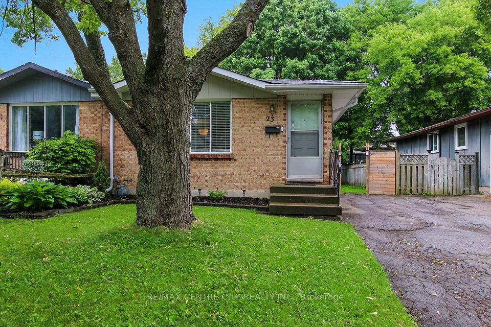 23 Wenlock Crescent, London North, ON N6G 3B5