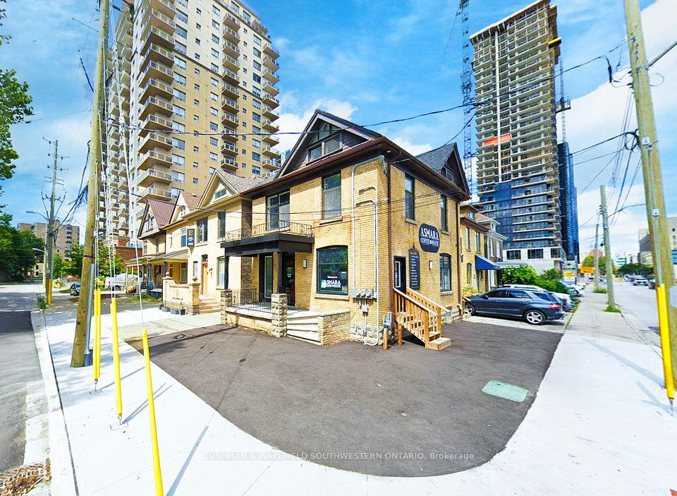 466 Ridout