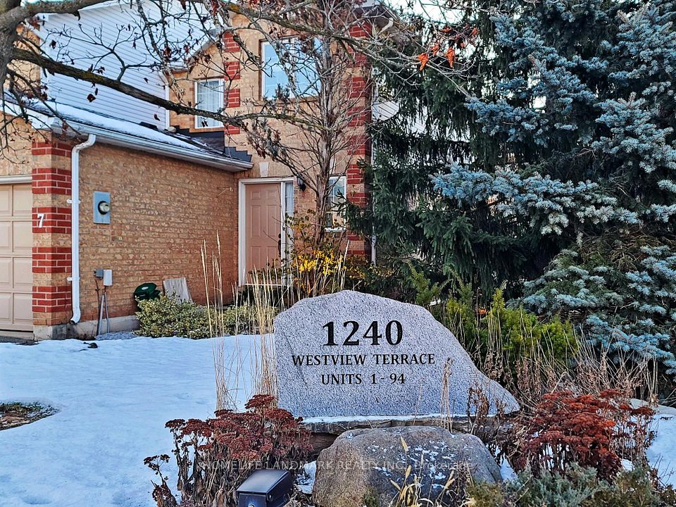1240 Westview