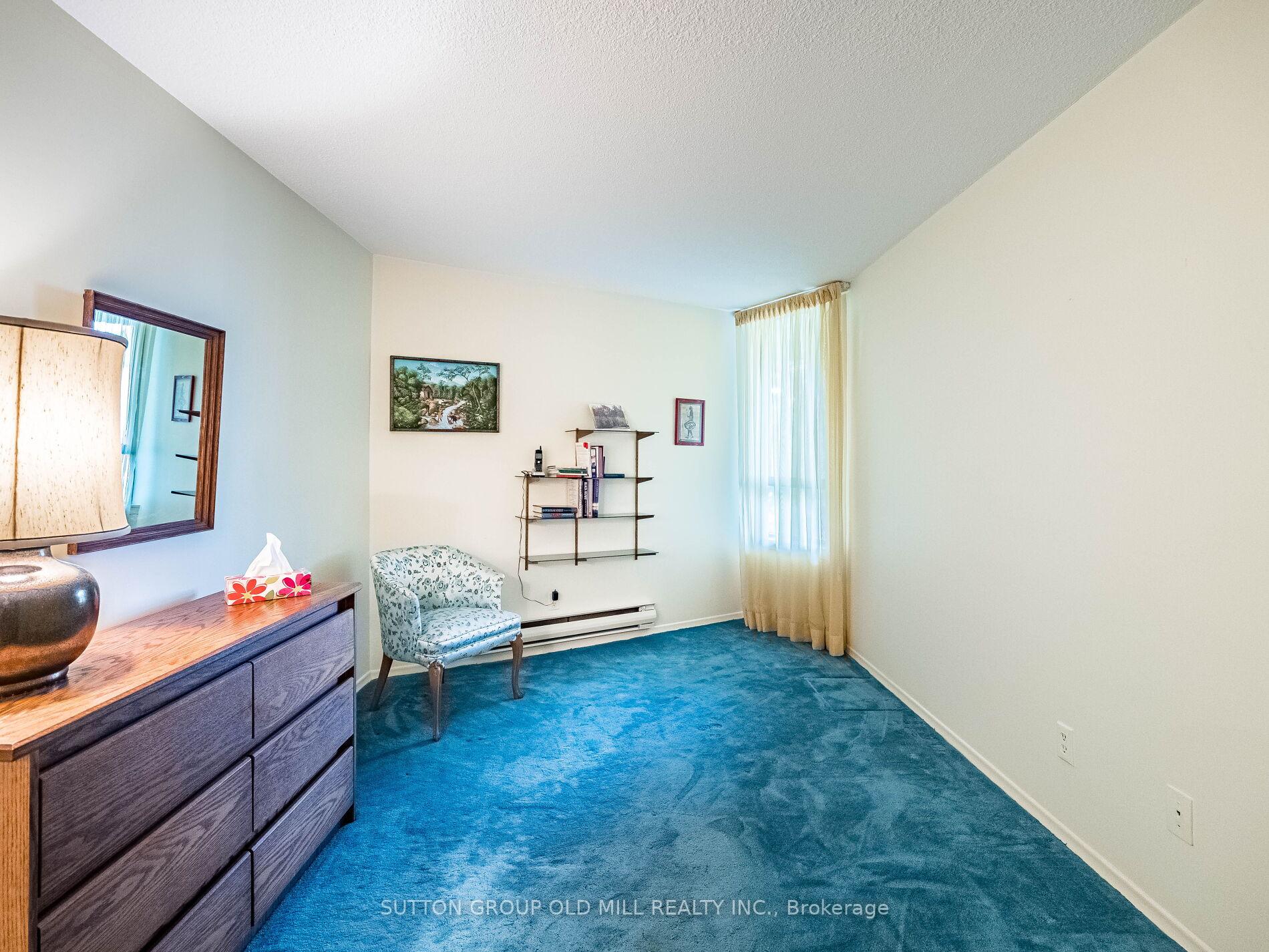 3 Bedrooms Condo at 288 Mill, Toronto For sale