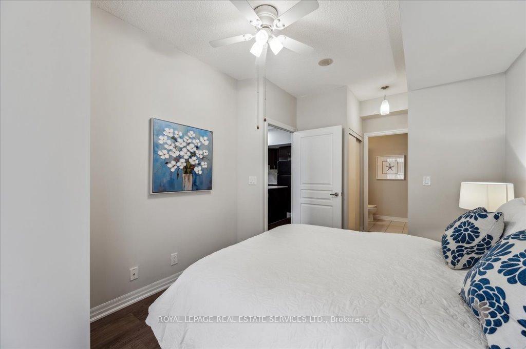 1 Bedroom Condo at 1940 Ironstone, Burlington For sale