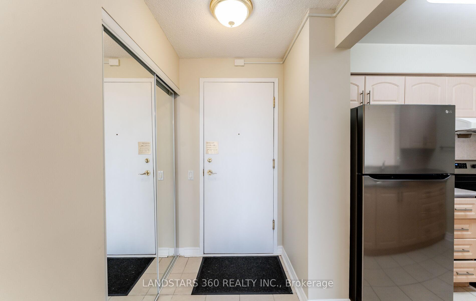 2 Bedrooms Condo at 3088 Kennedy, Toronto For sale