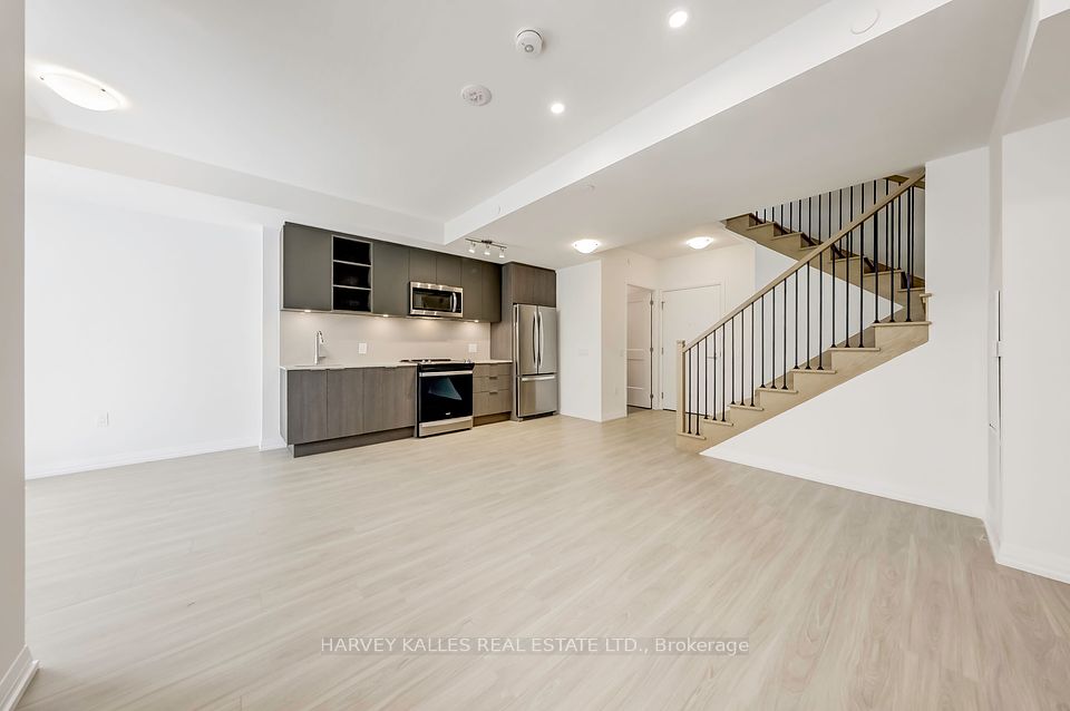 50 Dunfield Avenue TH116