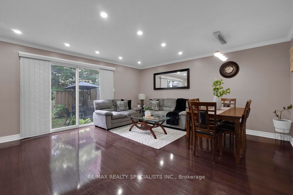 #107 - 6650 Falconer Drive, Mississauga, ON L5N 1B5