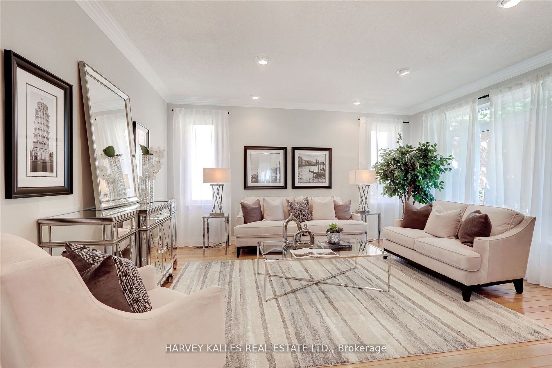 62 Prince Edward Boulevard