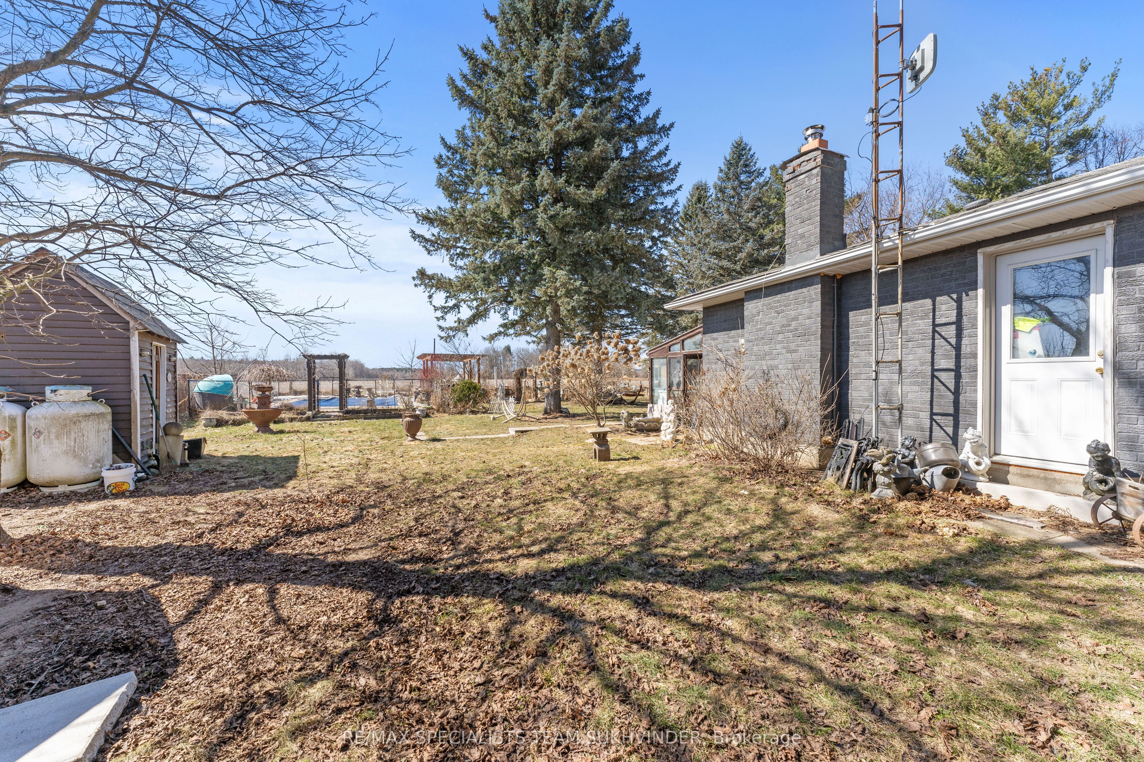 15768 Centreville Creek Road