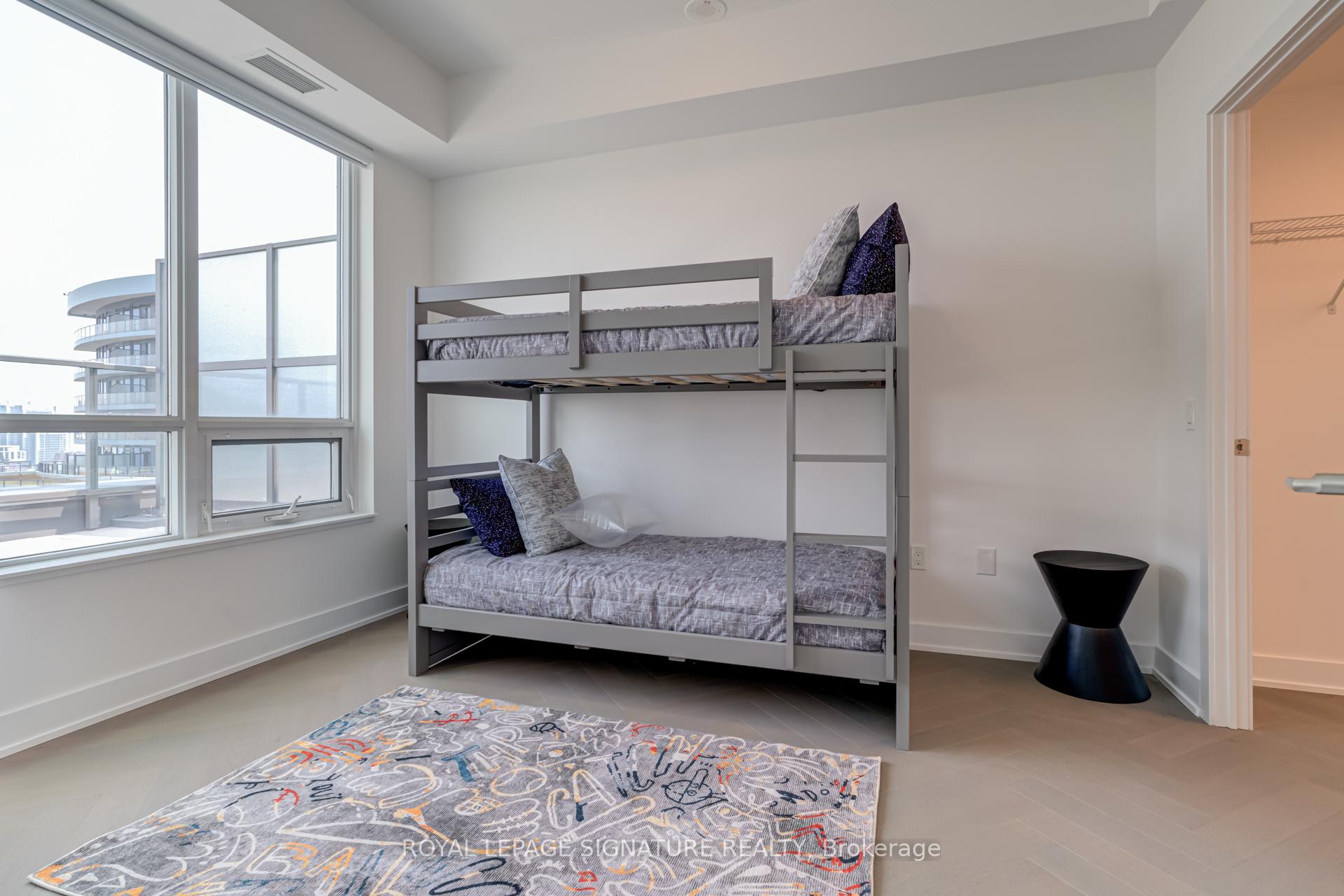4 Bedrooms Condo at 2 Teagarden, Toronto For sale
