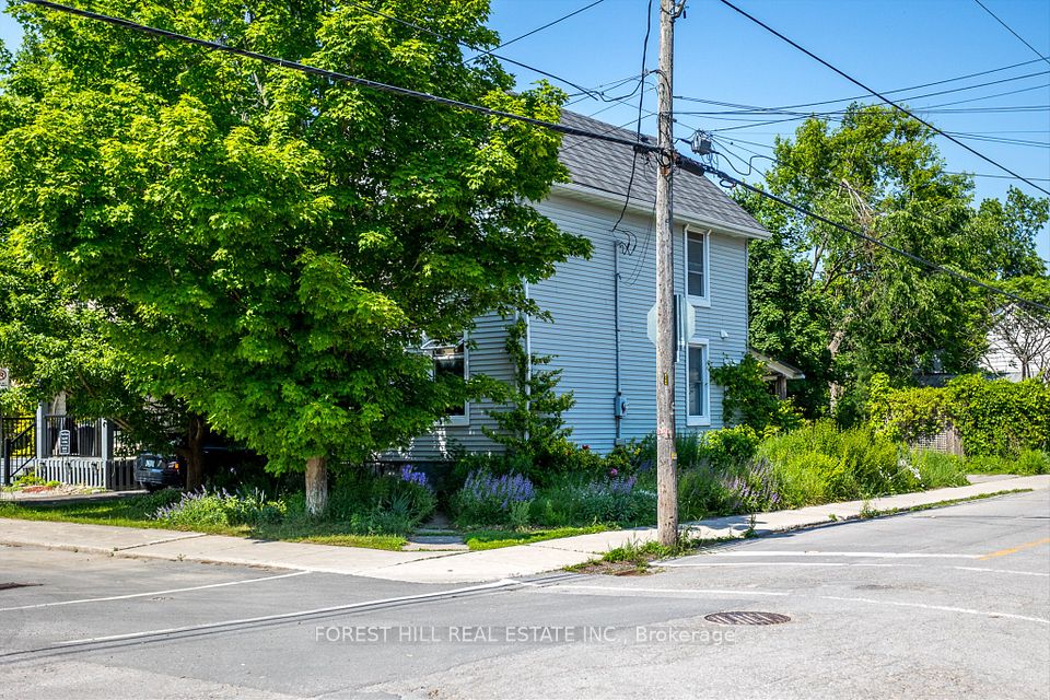 466 Cambridge