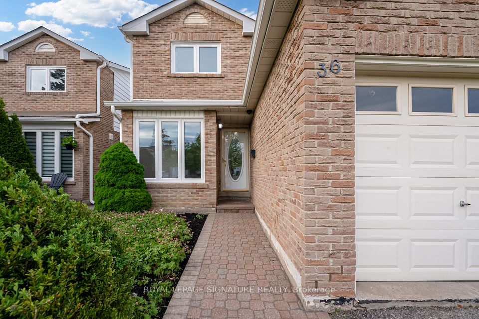 36 Denlow Drive, Brampton, ON L6Y 2L4