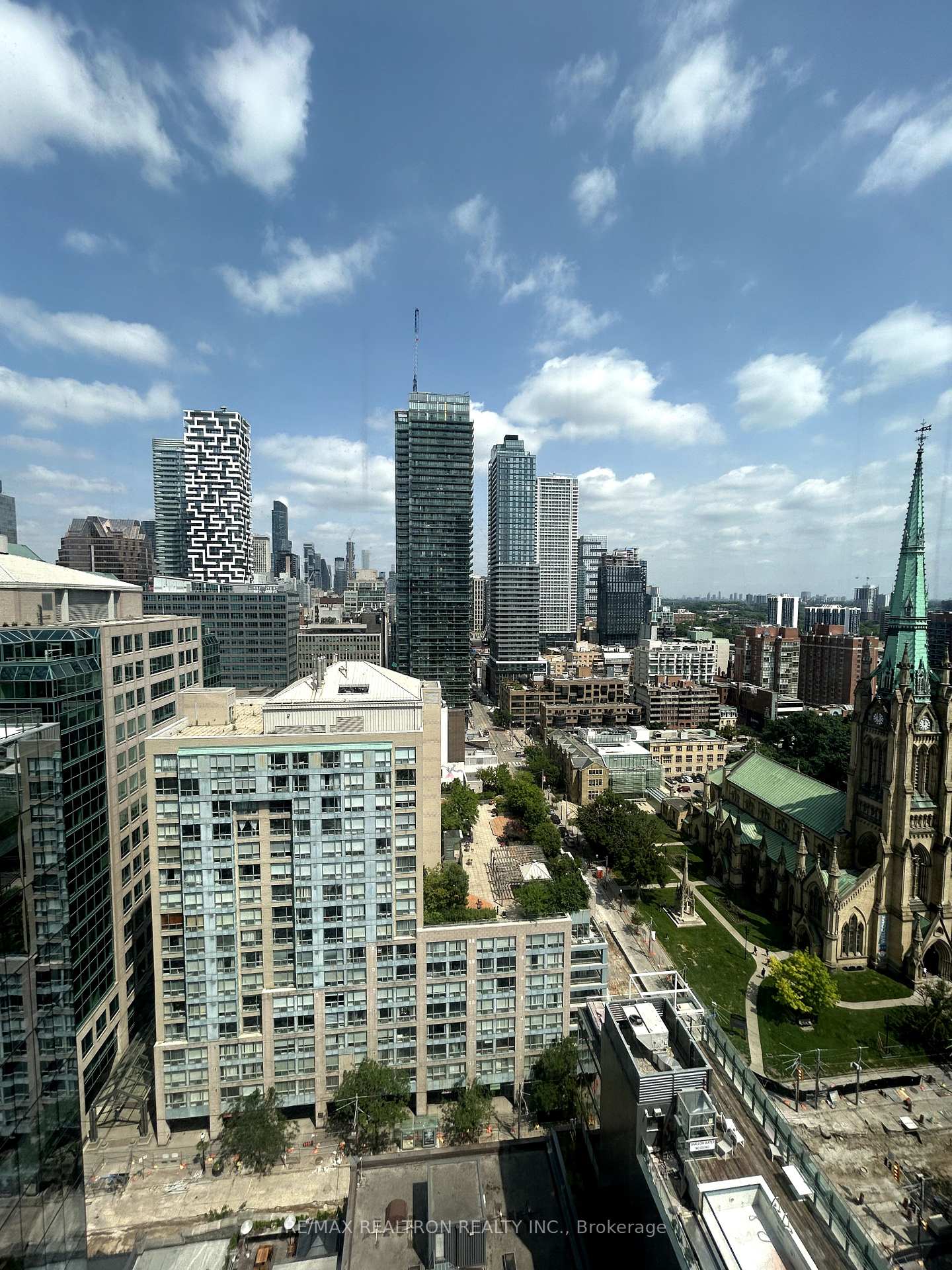 1 Bedroom Condo at 60 Colborne, Toronto For sale