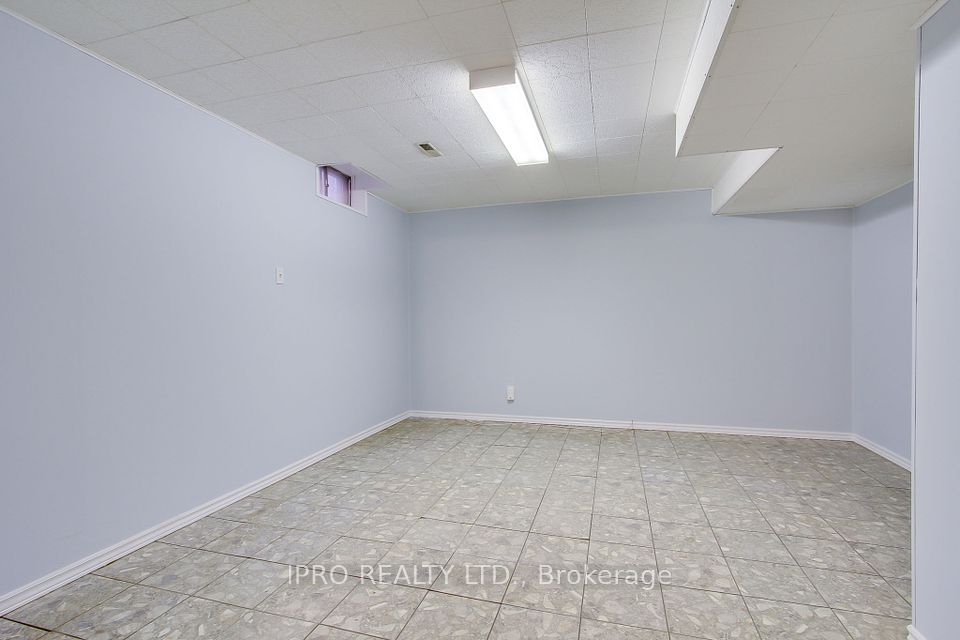 Recreational room basement