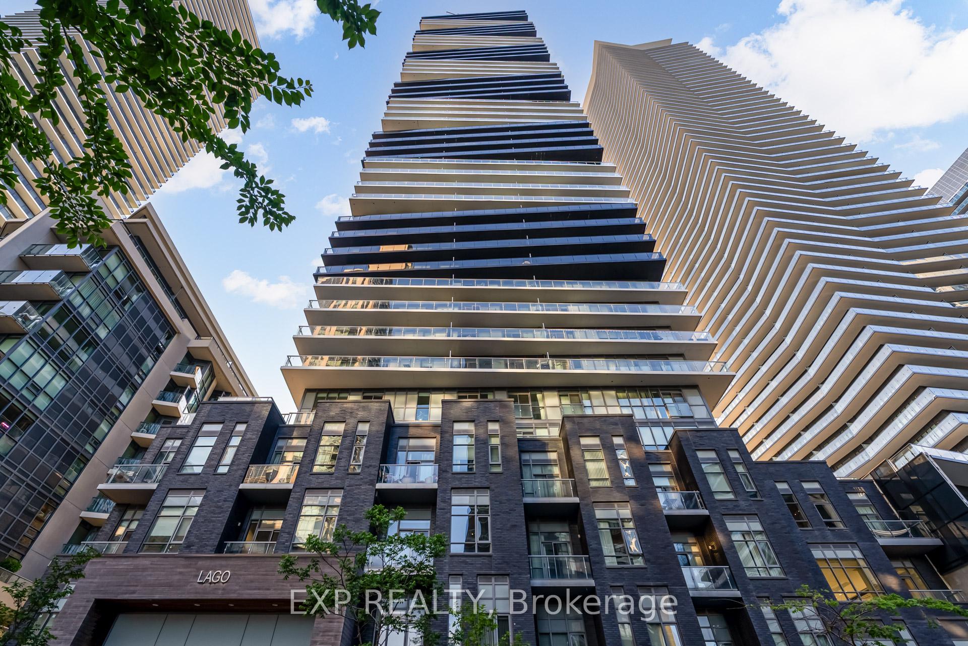 2 Bedrooms Condo at 56 Annie Craig, Toronto For sale