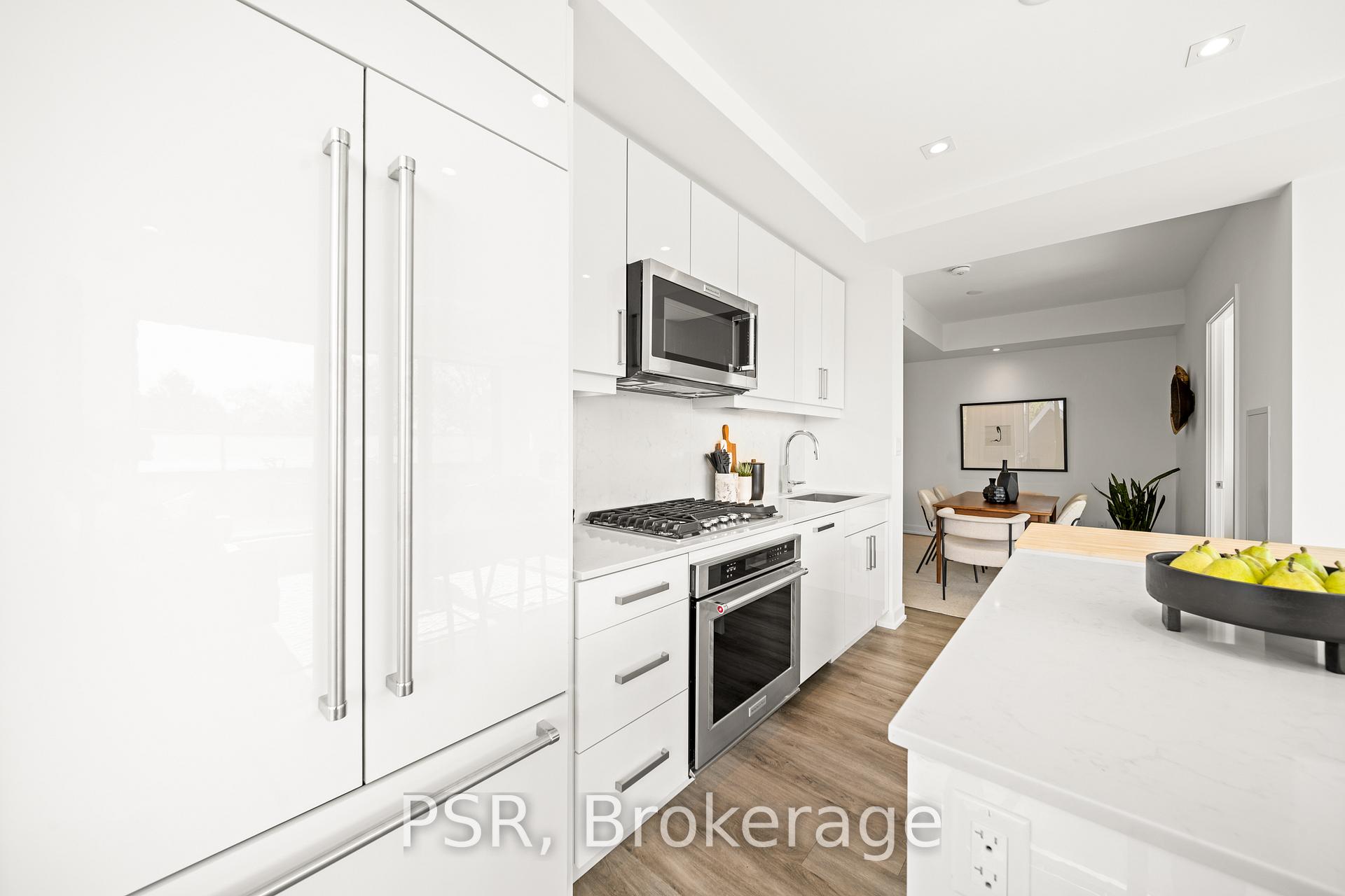 3 Bedrooms Condo at 430 Roncesvalles, Toronto For sale