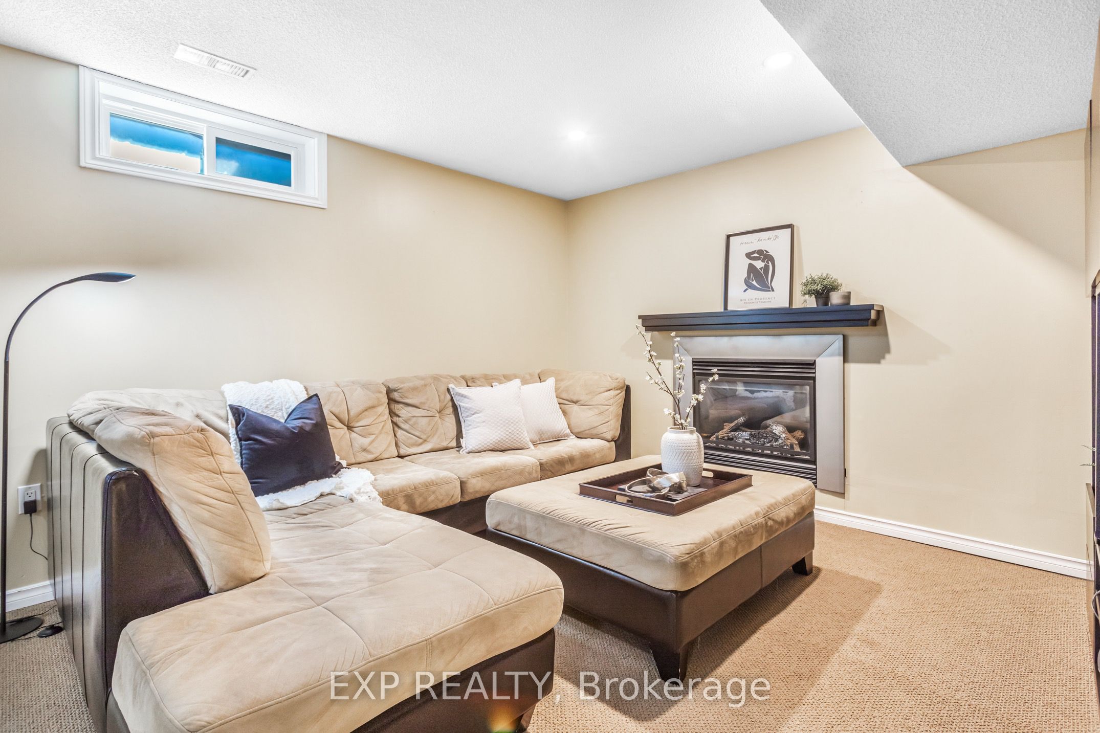 30 Guernsey Drive