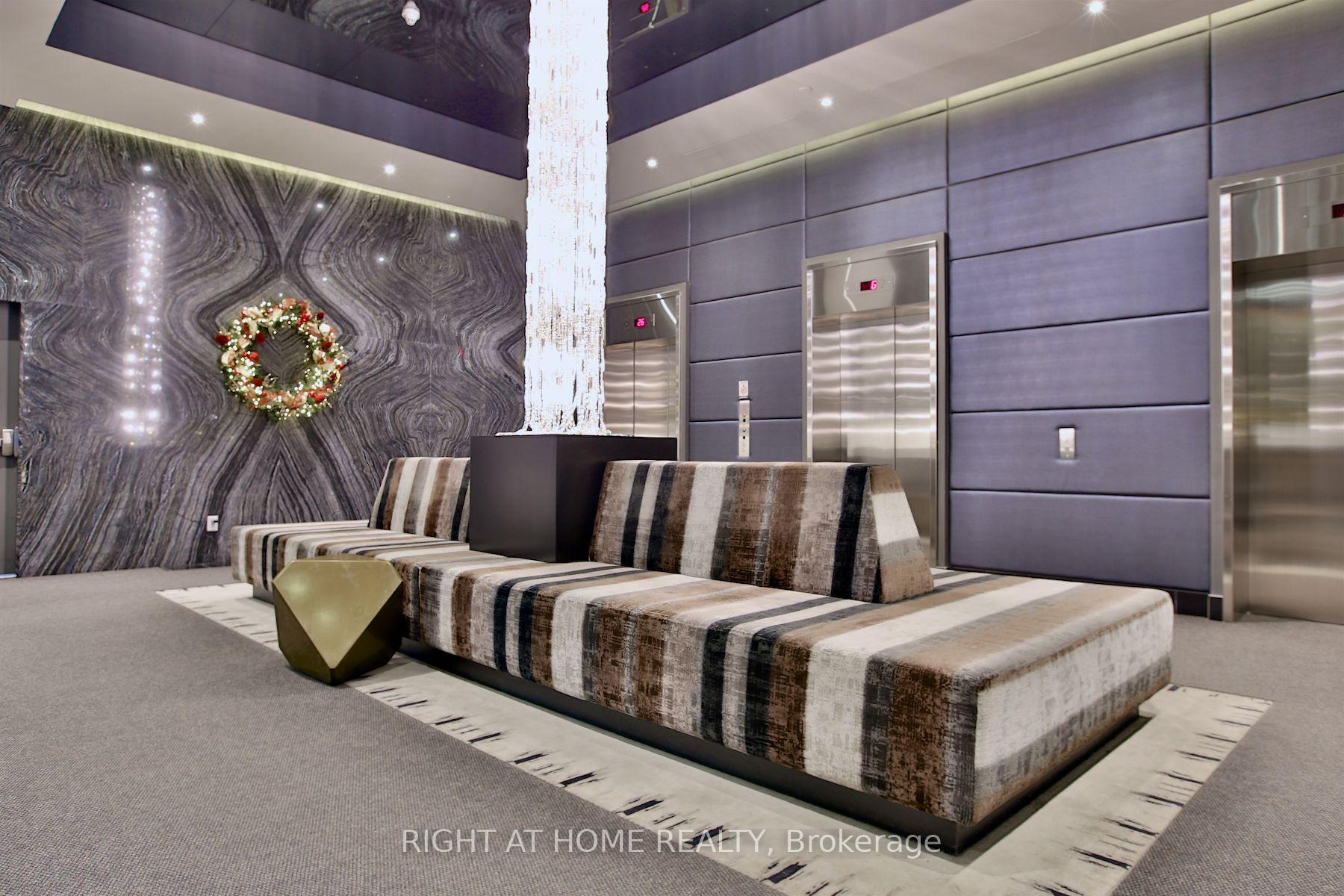 Condo at 290 Adelaide,  Toronto For sale