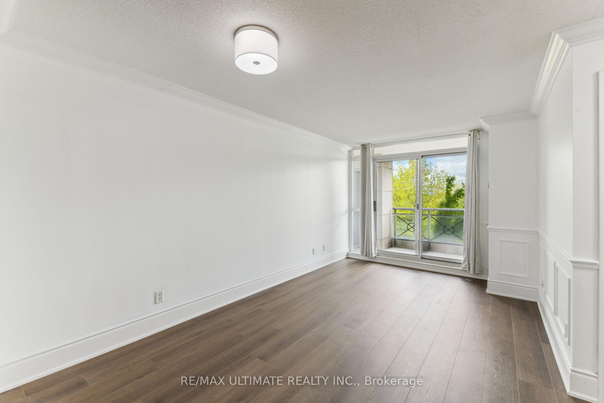 1 Bedroom Condo at 2325 Central Park, Oakville For sale