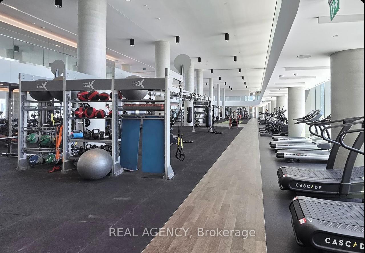2 Bedrooms Condo at 1000 Portage,  Vaughan For sale
