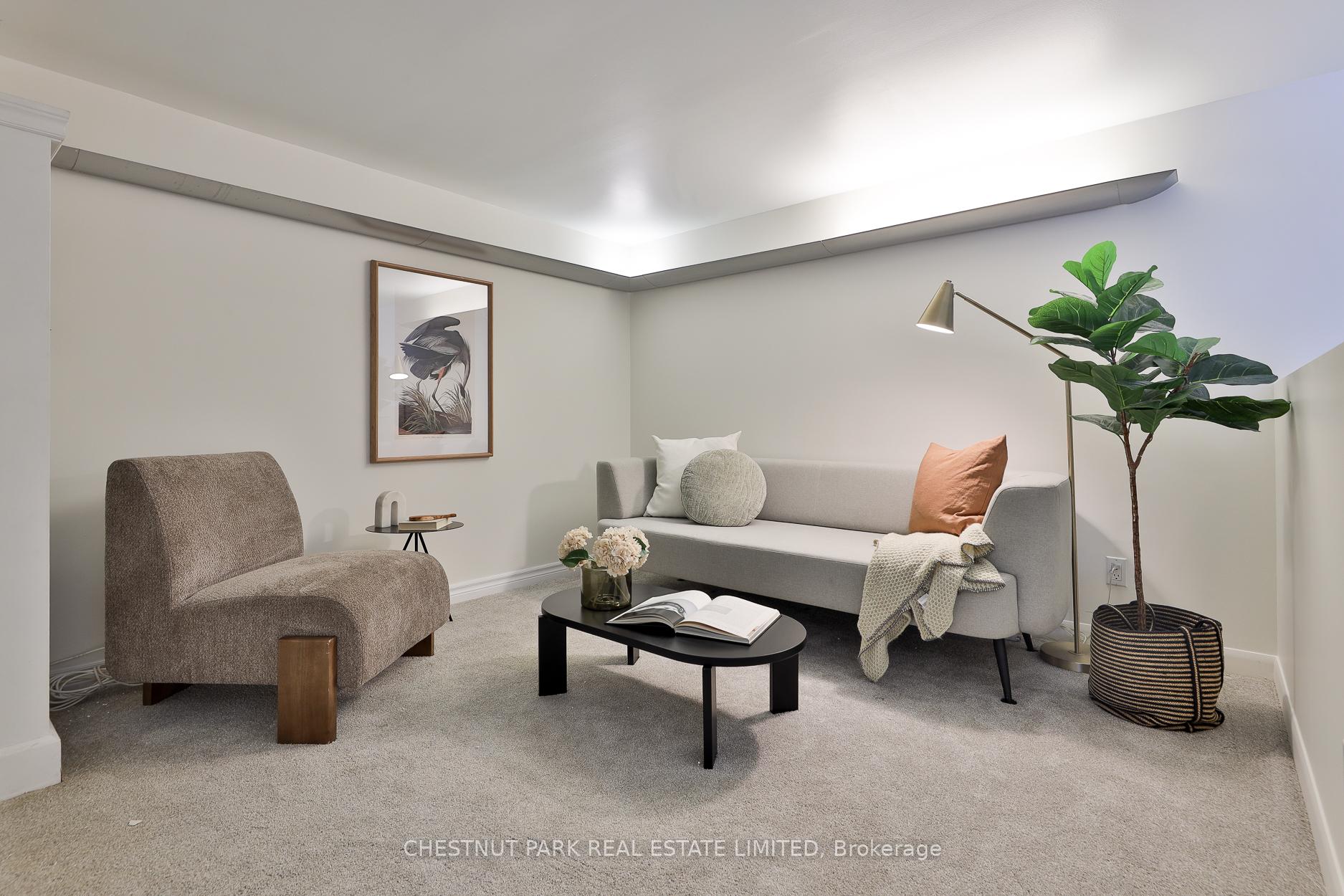 3 Bedrooms Co-op at 210 Victoria, Toronto For sale