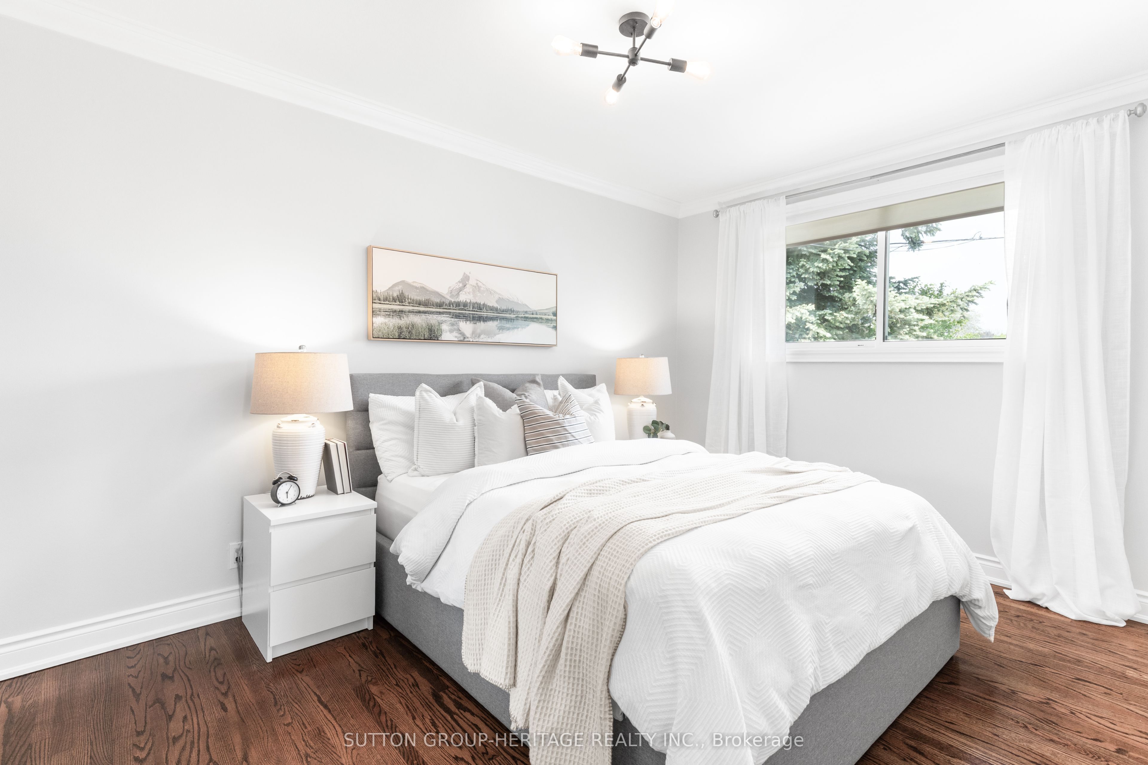 1406 Colmar Avenue