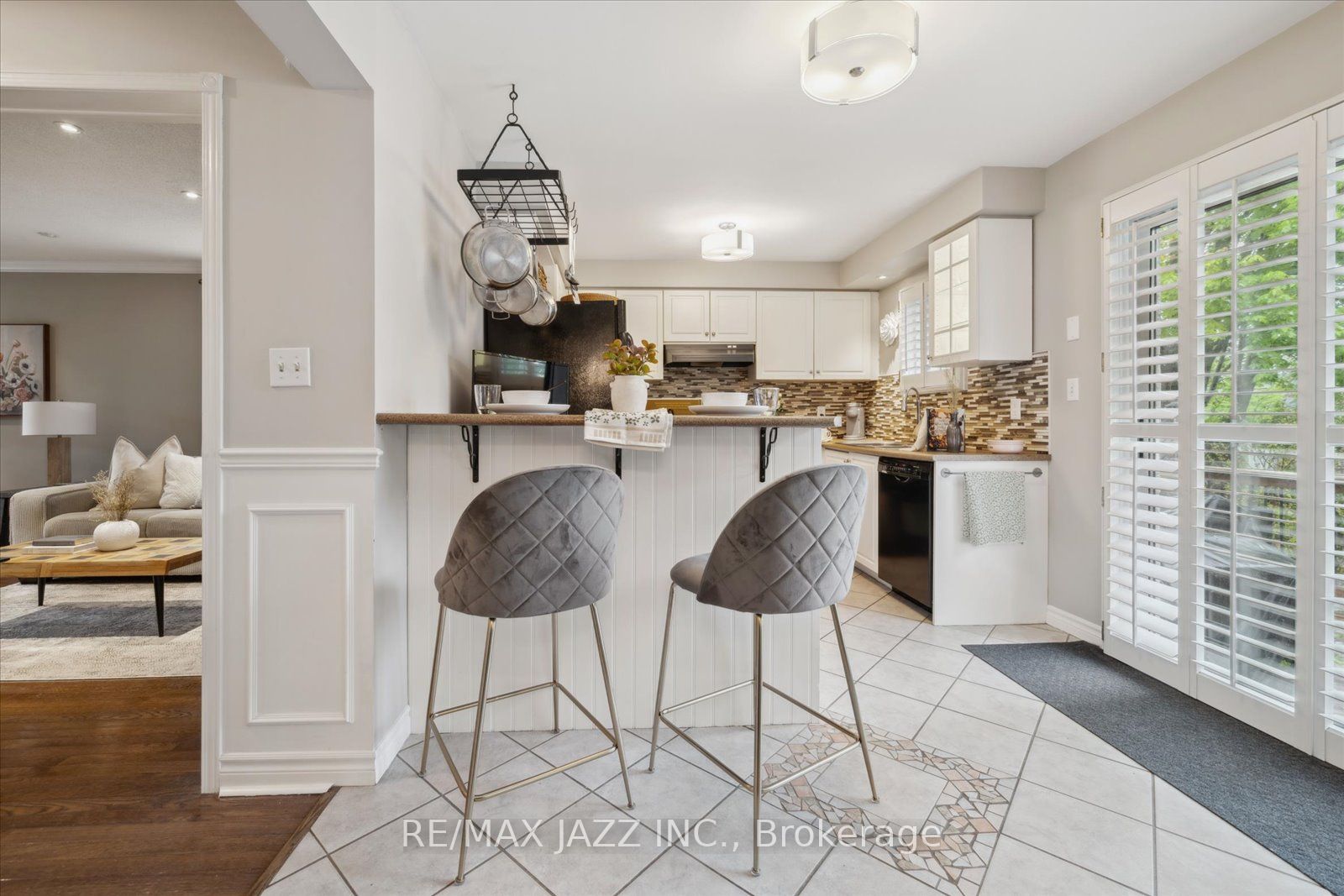 11 Griffen Place