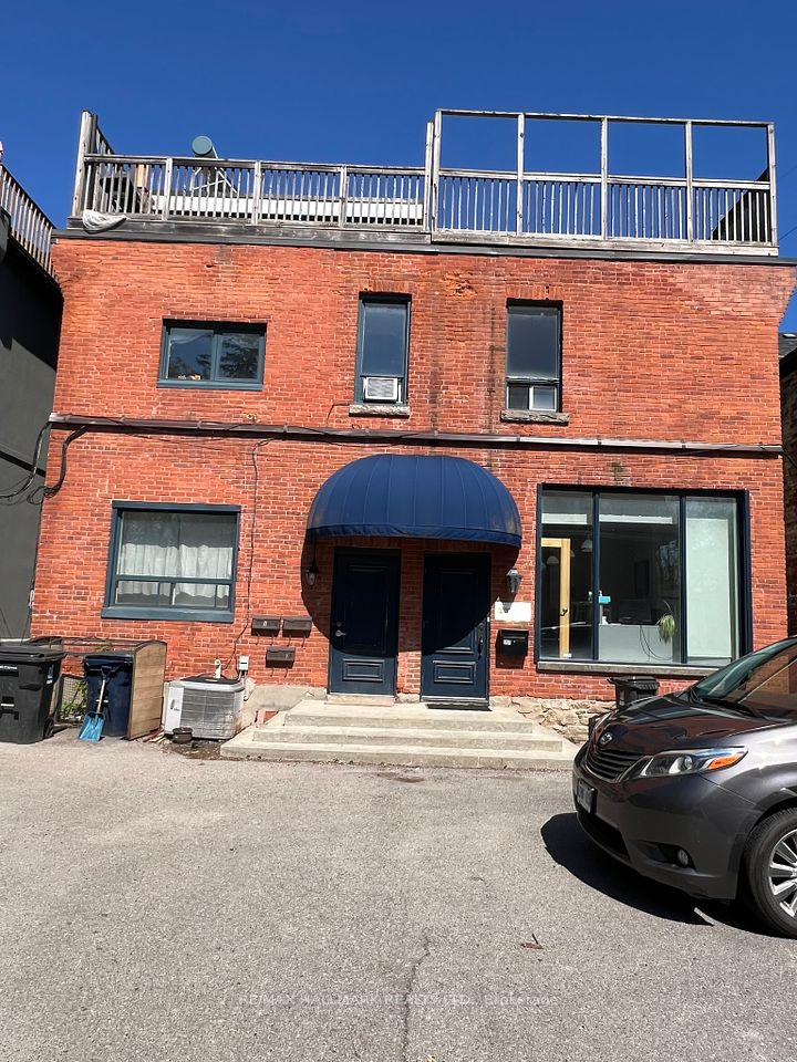 #2 - 266 Avenue Road, Toronto, ON M4V 2G7