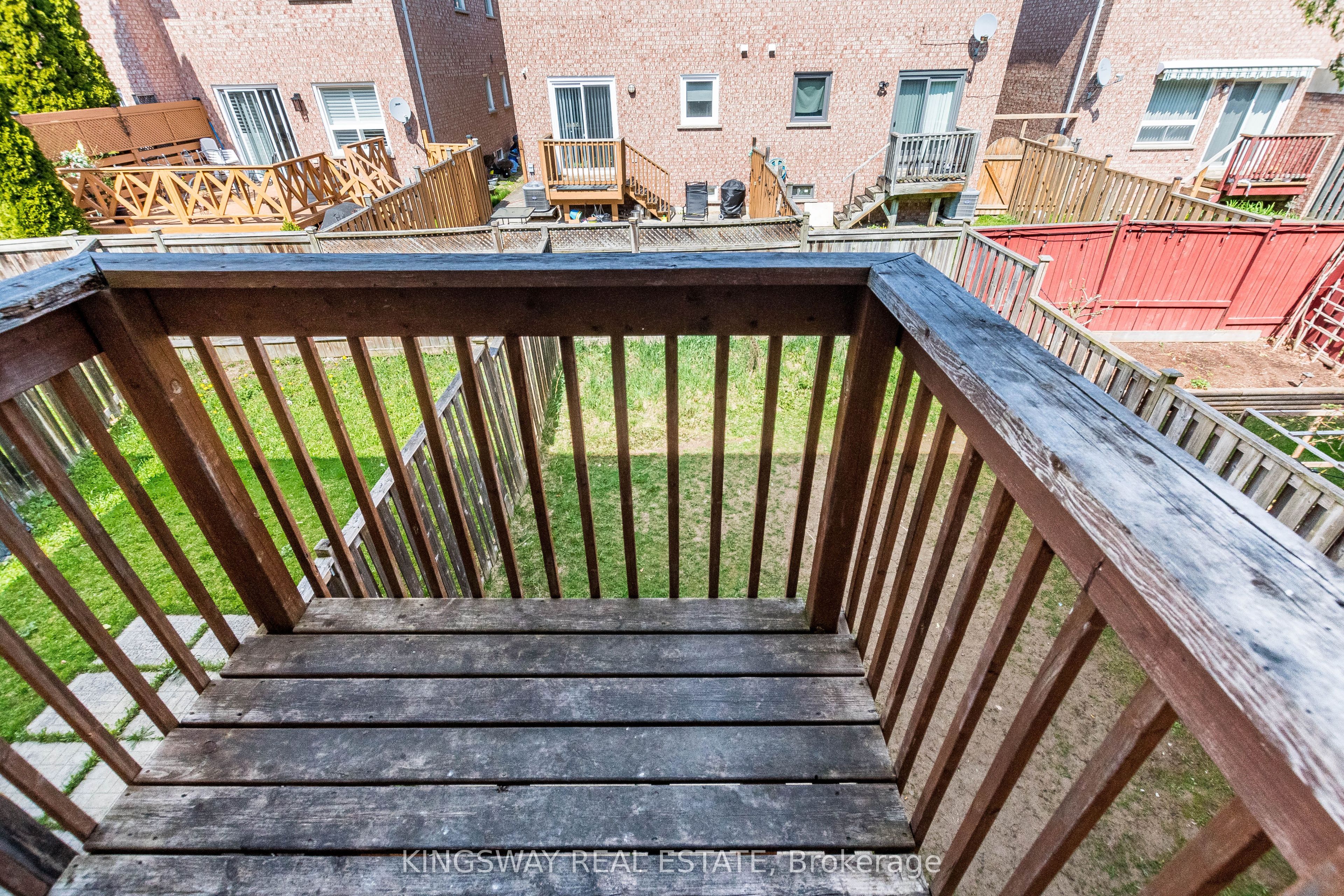 5821 Tiz Road, Mississauga Hurontario