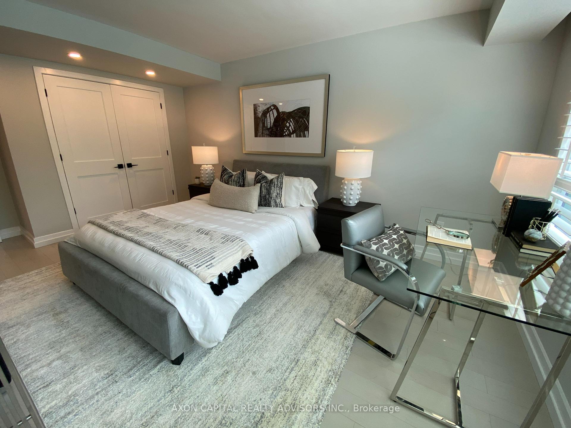 3 Bedrooms Condo at 59 Mcmurrich, Toronto For sale